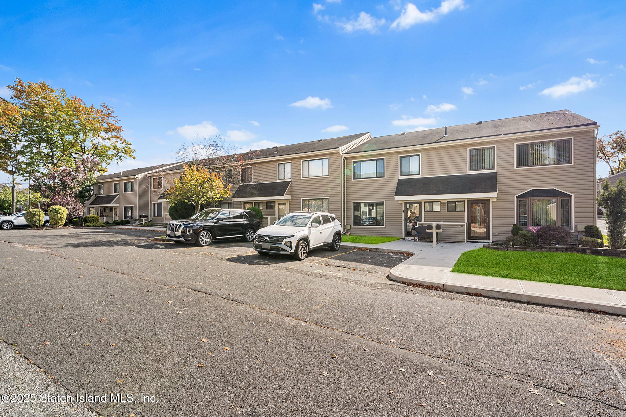 28 Berry Court 576 Image 1