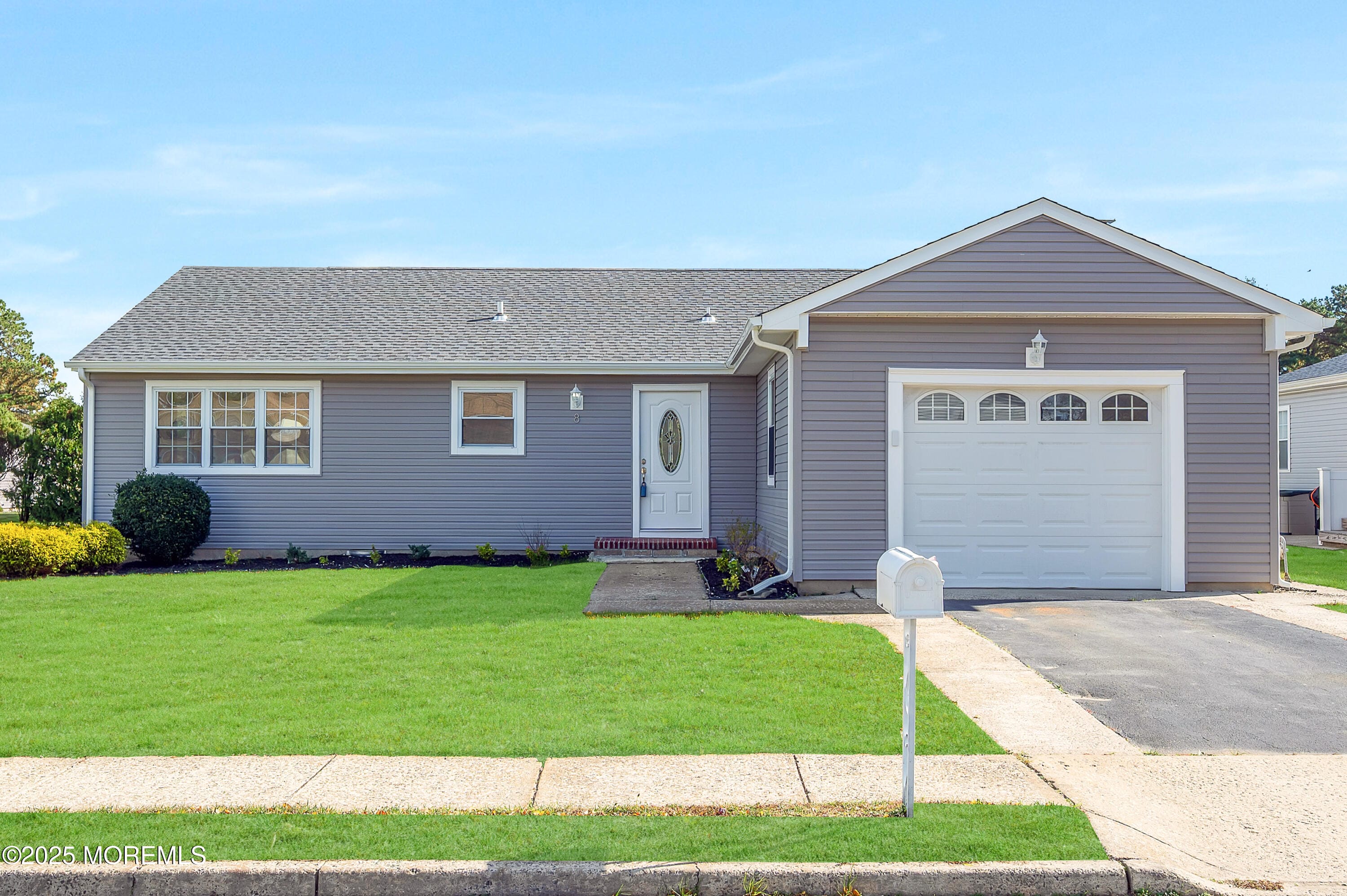 8 Mayaquez Lane Image 2