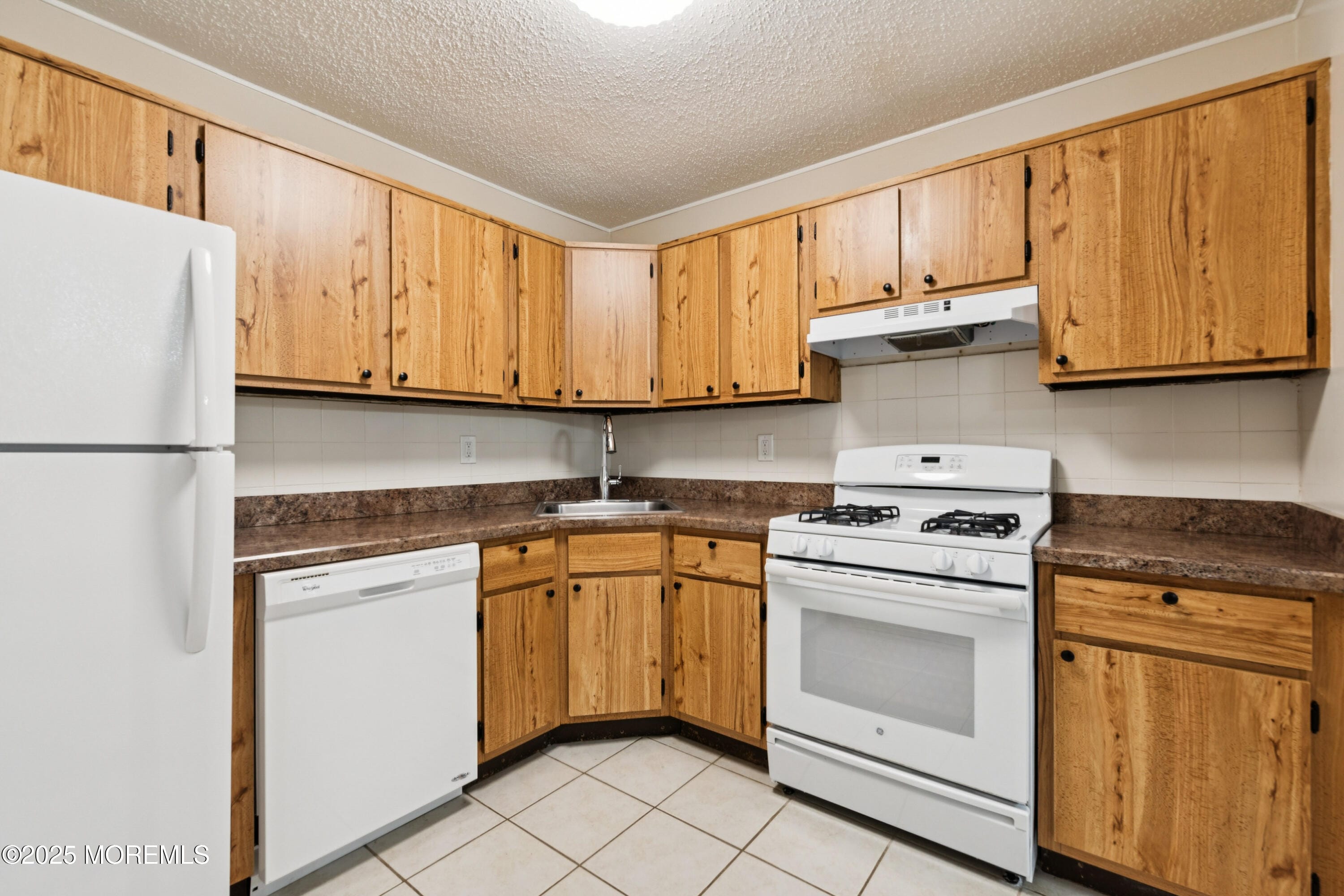 20 Austin Court 7, Freehold, NJ, 07728 image 14