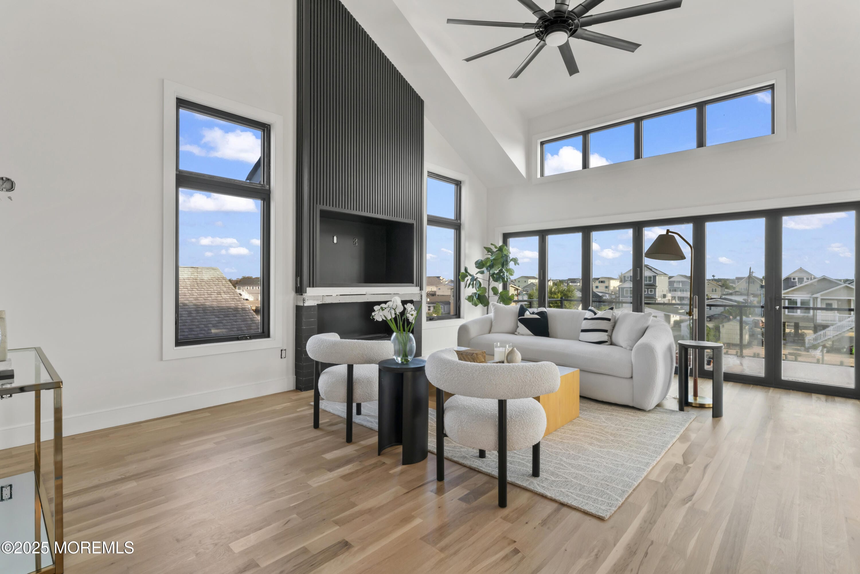 28 W Navasink Drive Image 3