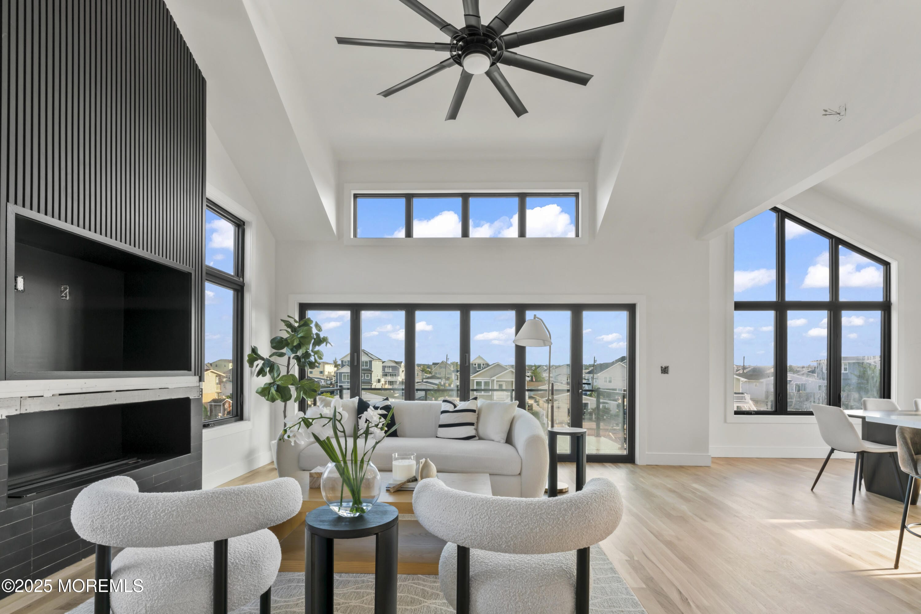 28 W Navasink Drive Image 4