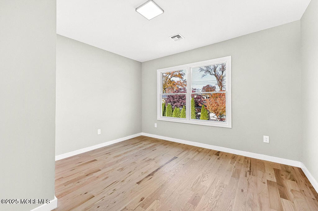 940 Grove Avenue, South Amboy, NJ, 08879 image 25