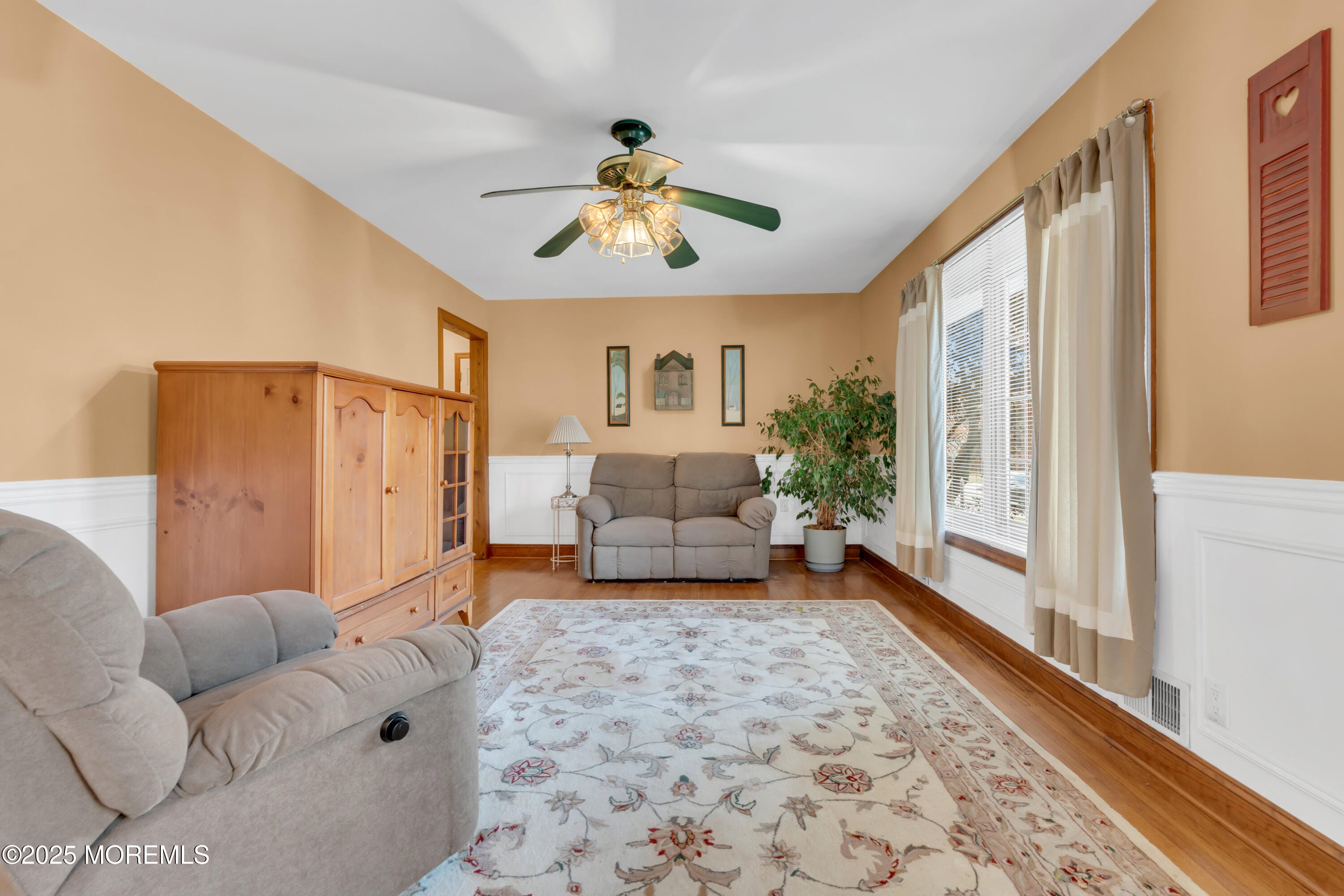 34 Roosevelt Avenue, East Brunswick, NJ, 08816 image 12