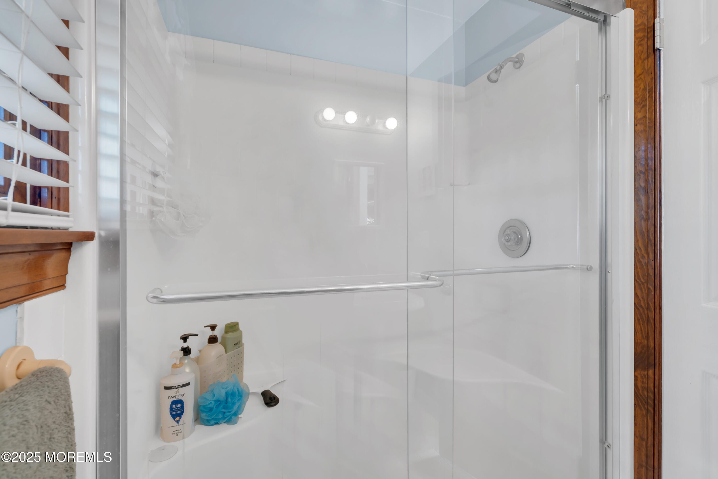 34 Roosevelt Avenue, East Brunswick, NJ, 08816 image 32