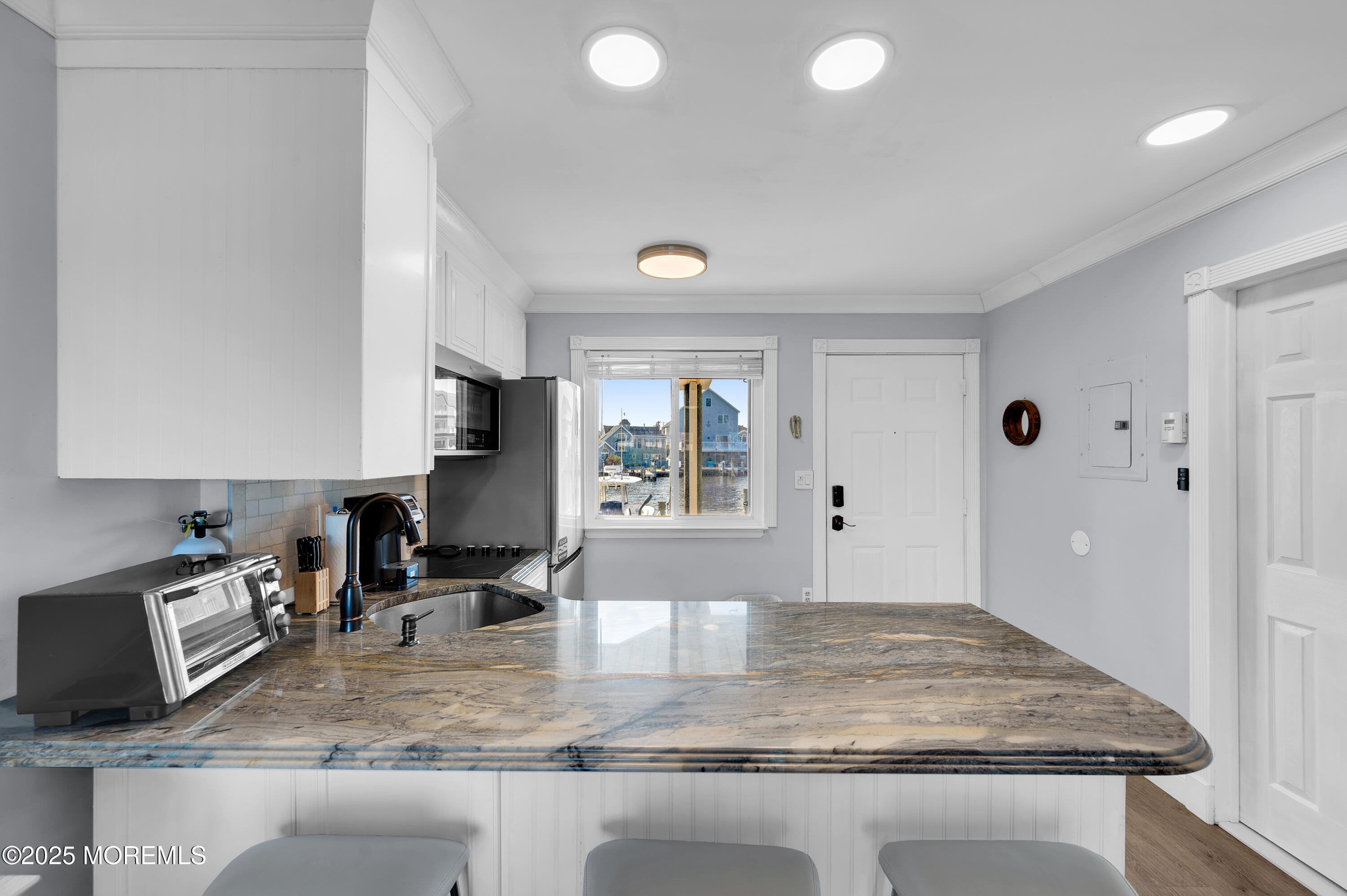 1919 Bay Boulevard B16 Image 3