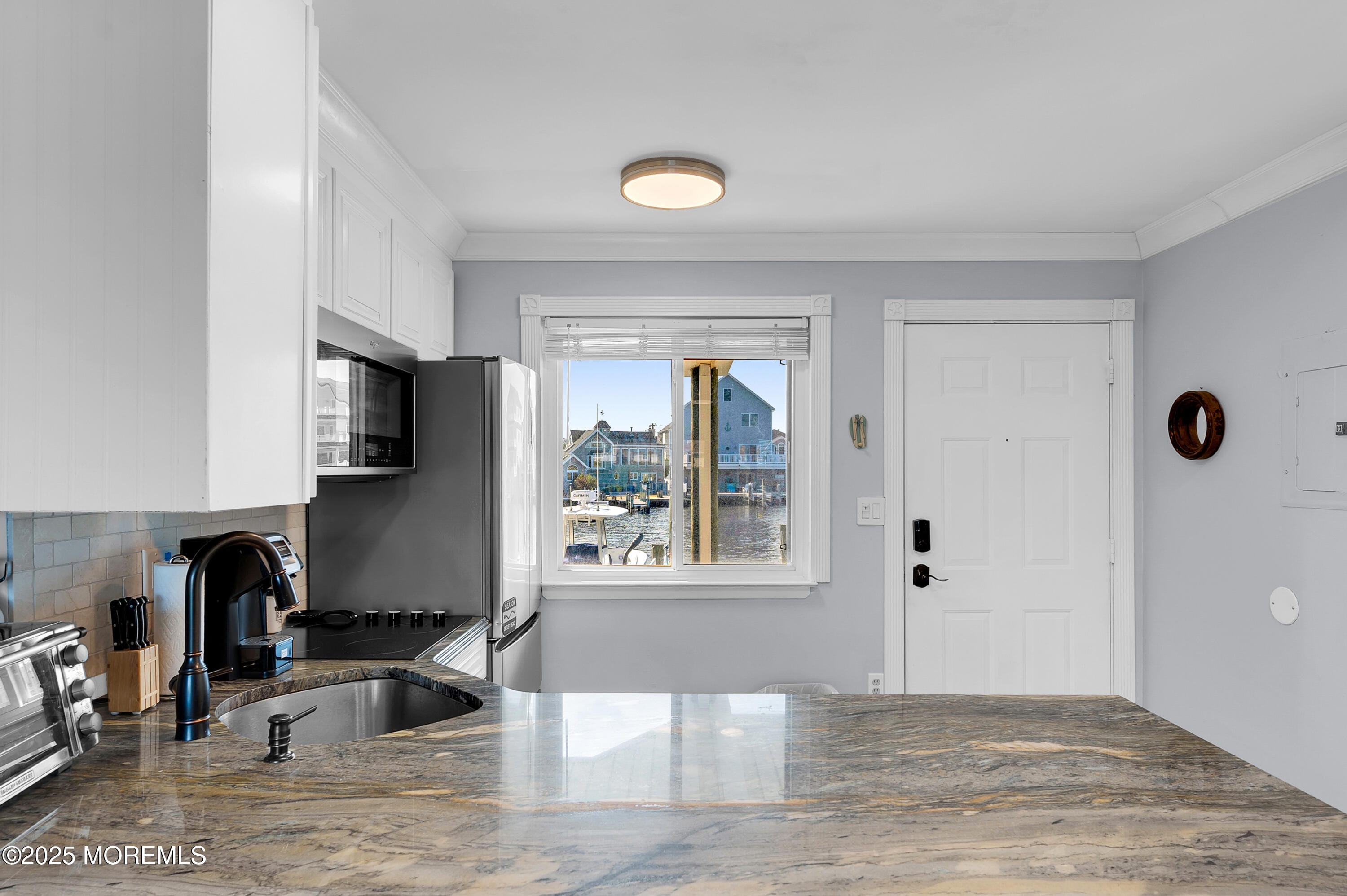 1919 Bay Boulevard B16 Image 4