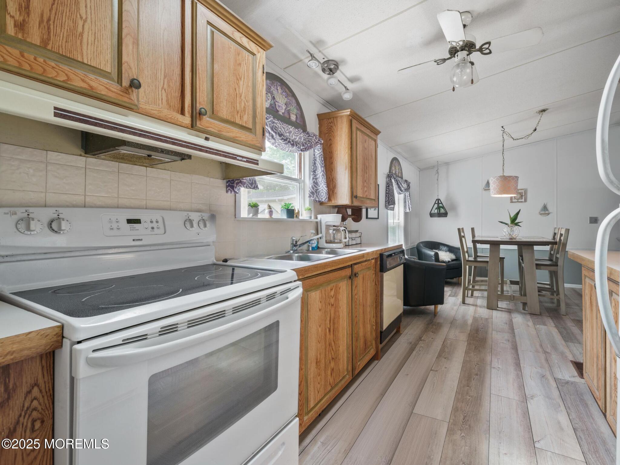 211 Holly Court, Whiting, NJ, 08759 image 7