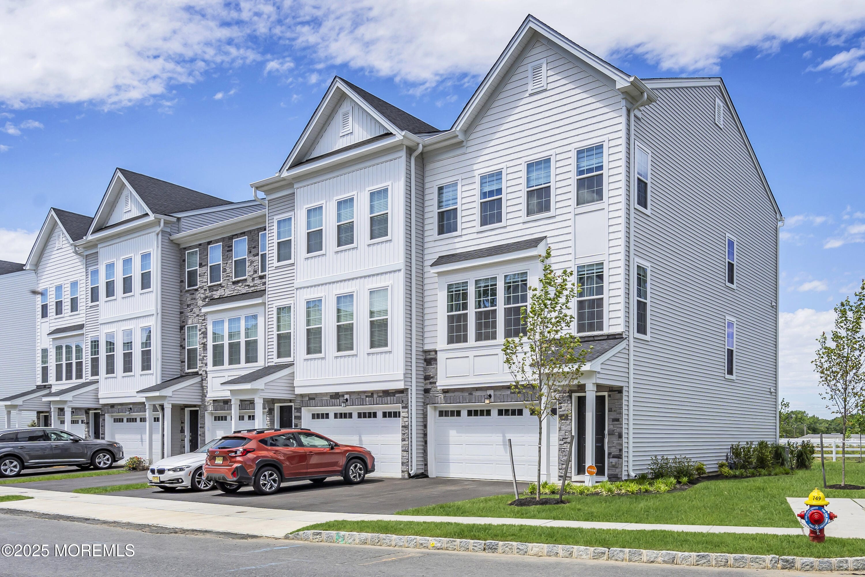 39 Crimson Drive, Manalapan, NJ, 07726