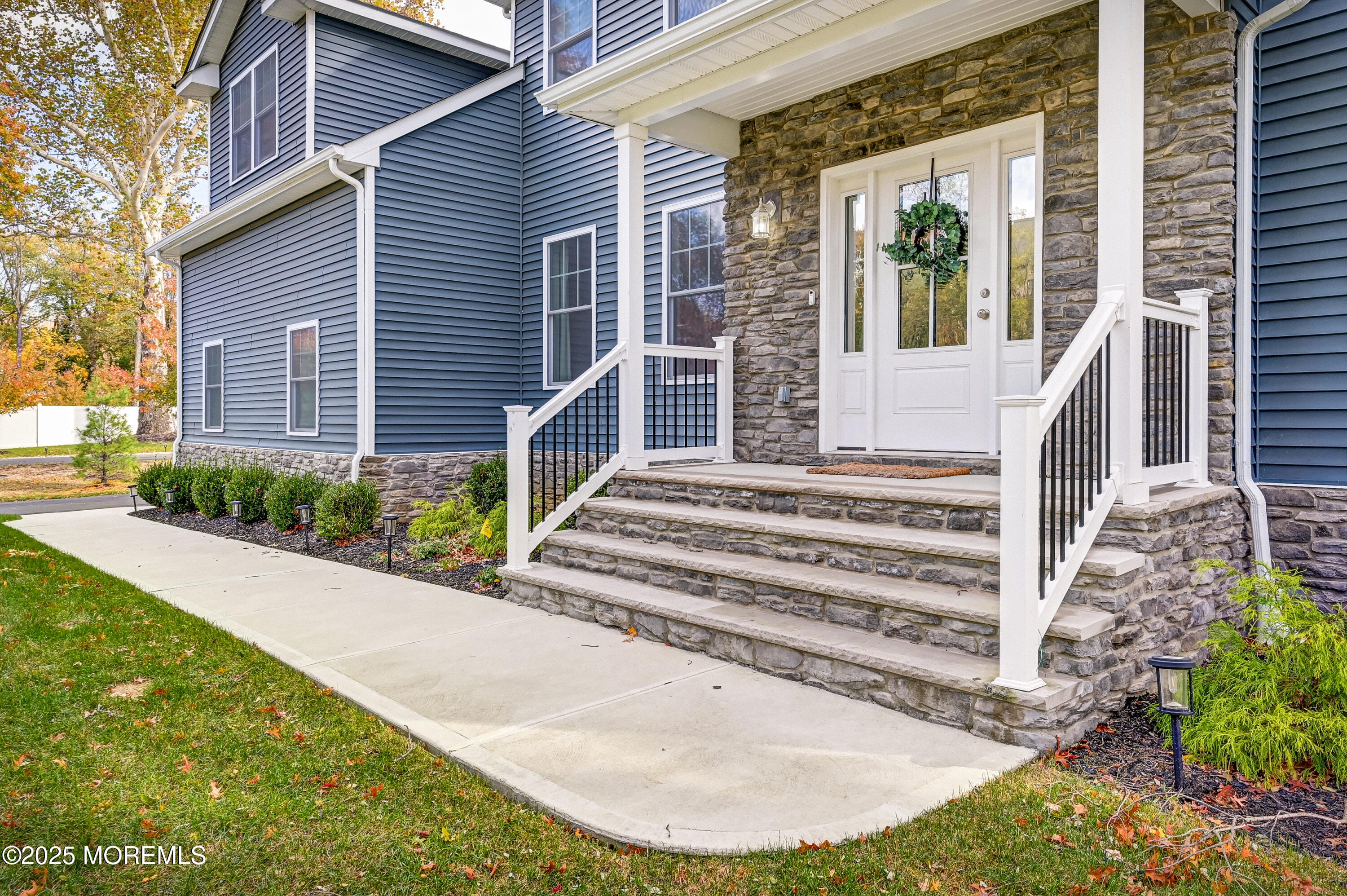 3 Green Oak Boulevard Image 4