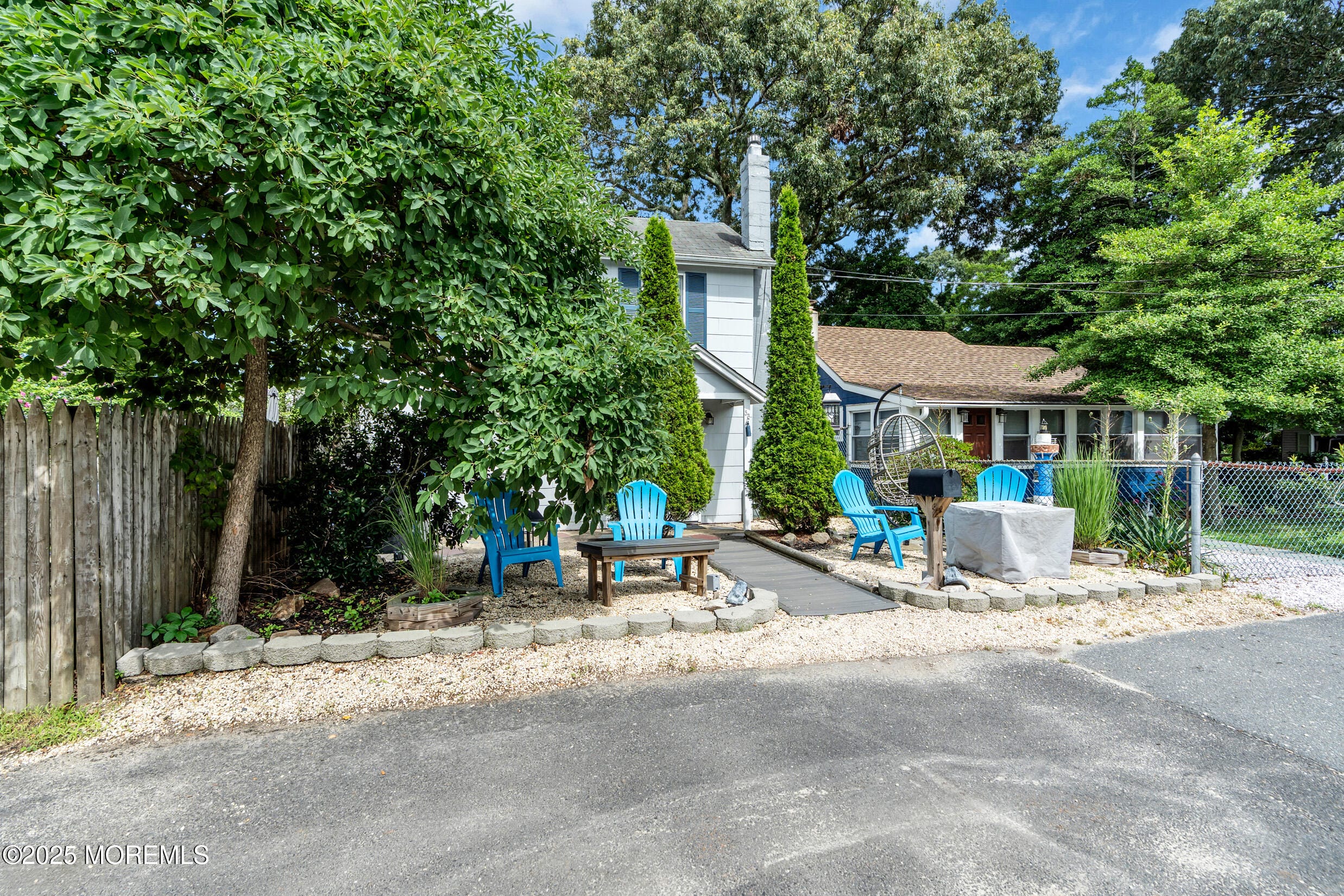 53 Country Club Court Image 3