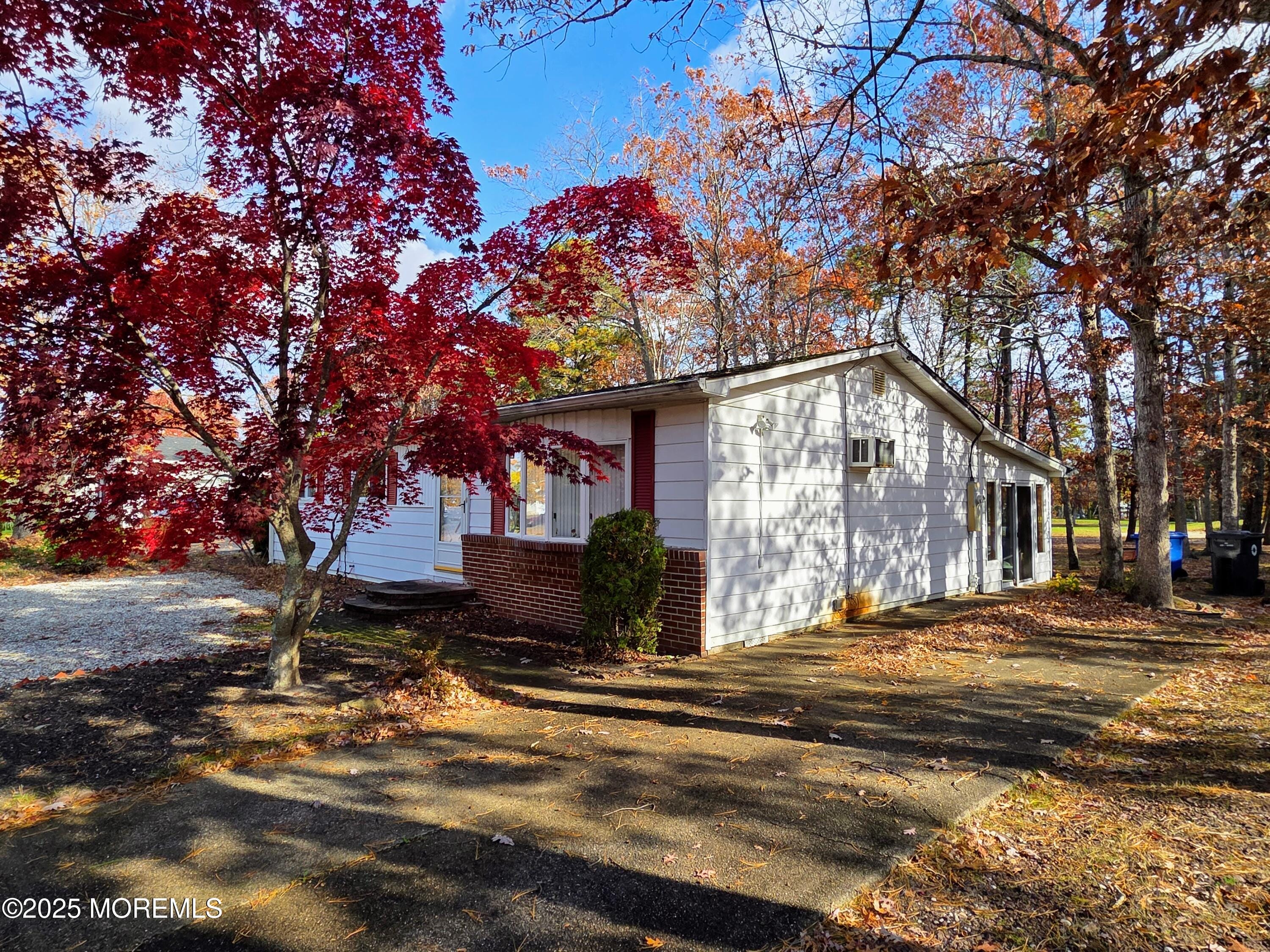 399 Lighthouse Drive Image 3