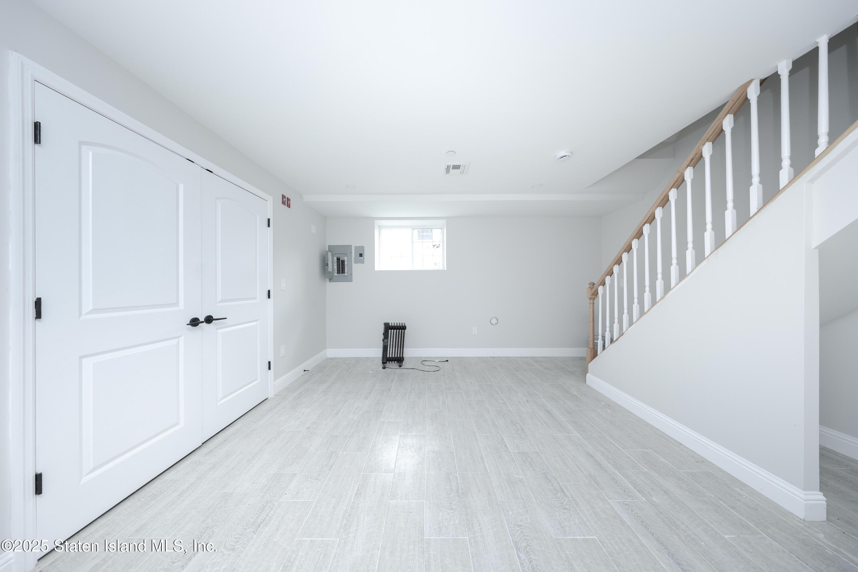 12 Simonson Avenue, Staten Island, NY, 10303 image 19