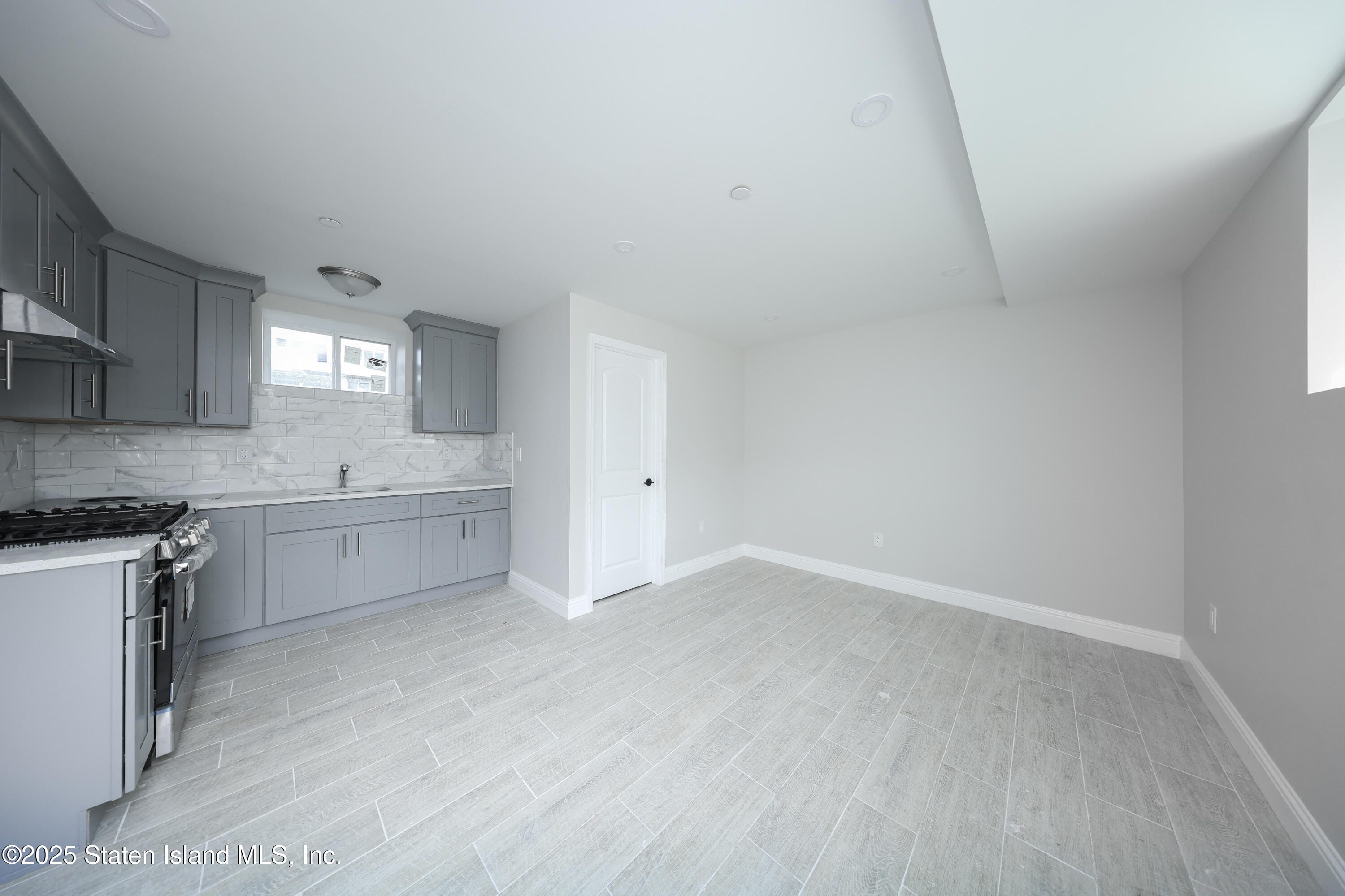 12 Simonson Avenue, Staten Island, NY, 10303 image 22