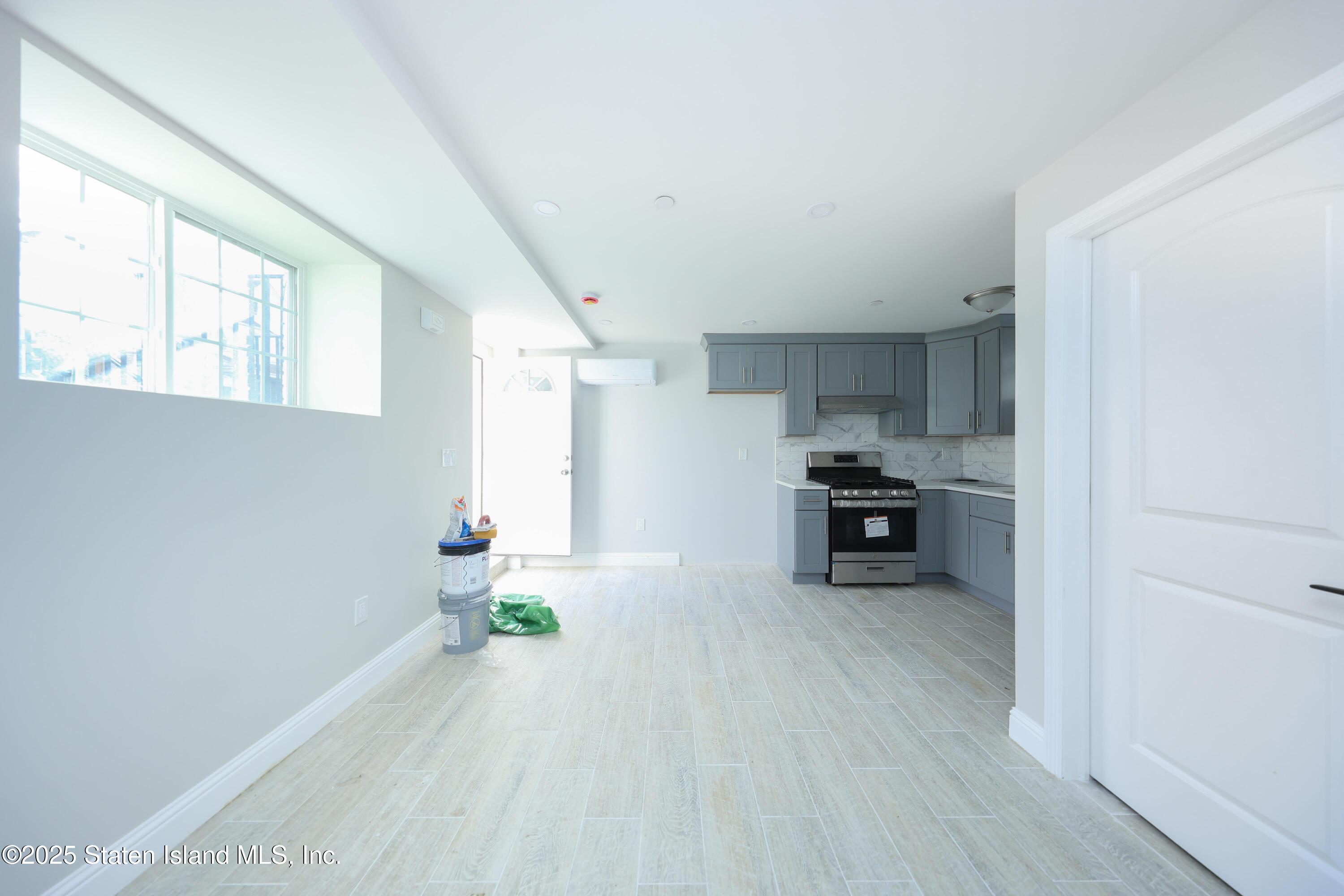 12 Simonson Avenue, Staten Island, NY, 10303 image 23