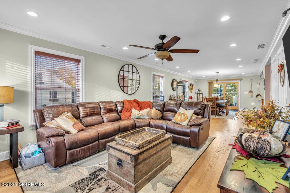 9 Bayberry Avenue Image 5