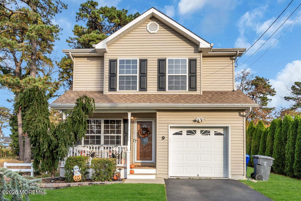 9 Bayberry Avenue Image 2