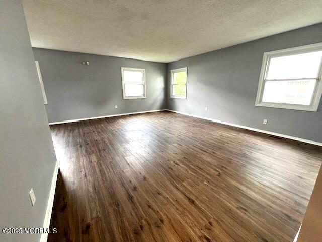 67 Medford Lane Image 5