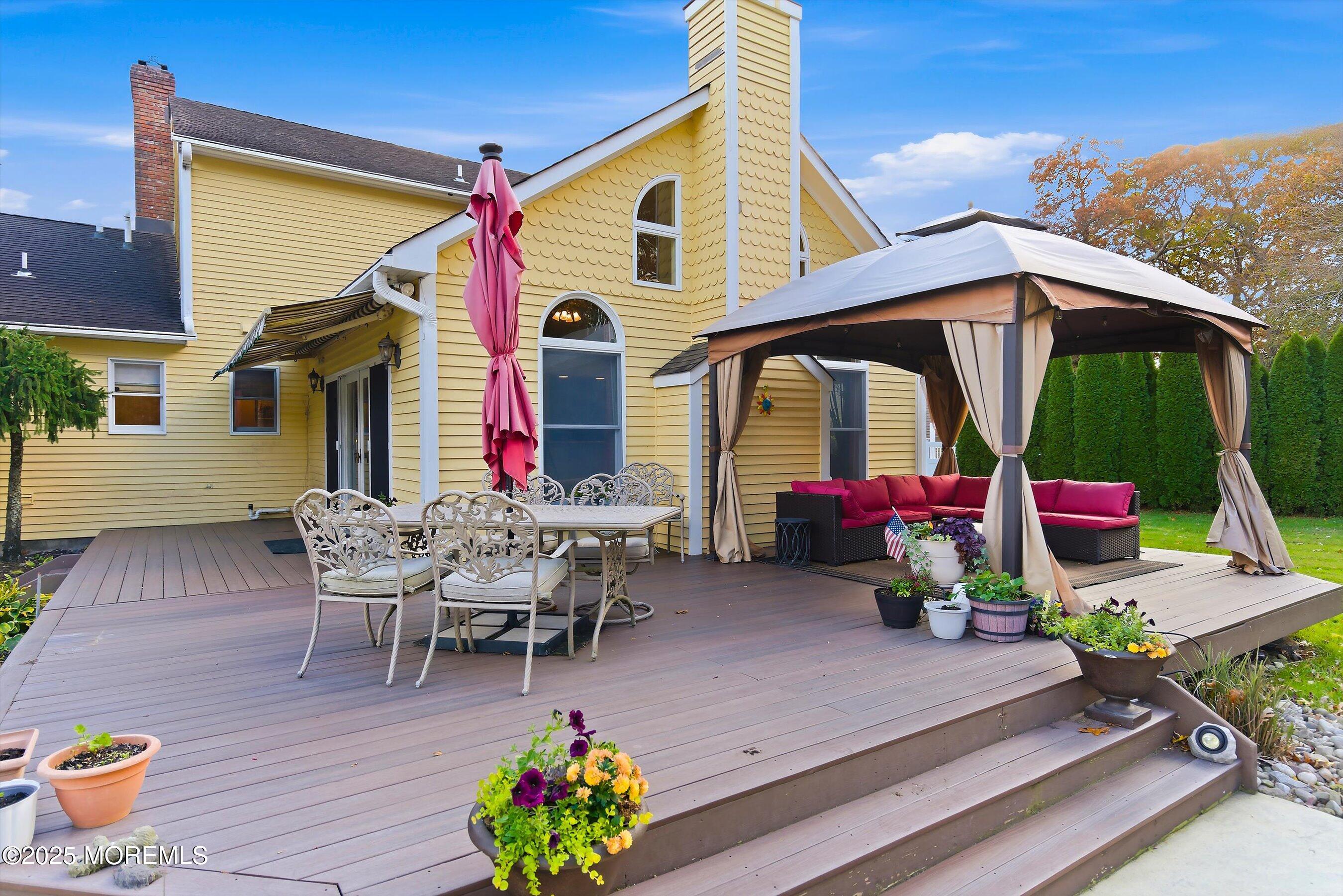 762 Highmeadow Drive Image 4