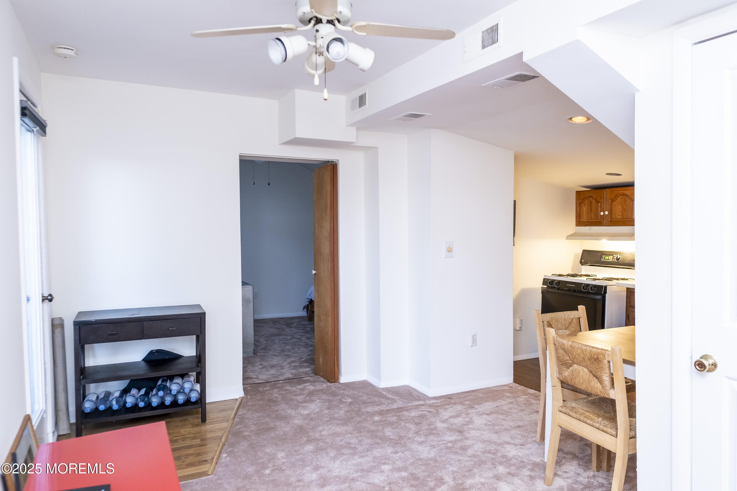 28 Florence Avenue, Leonardo, NJ, 07737 image 20