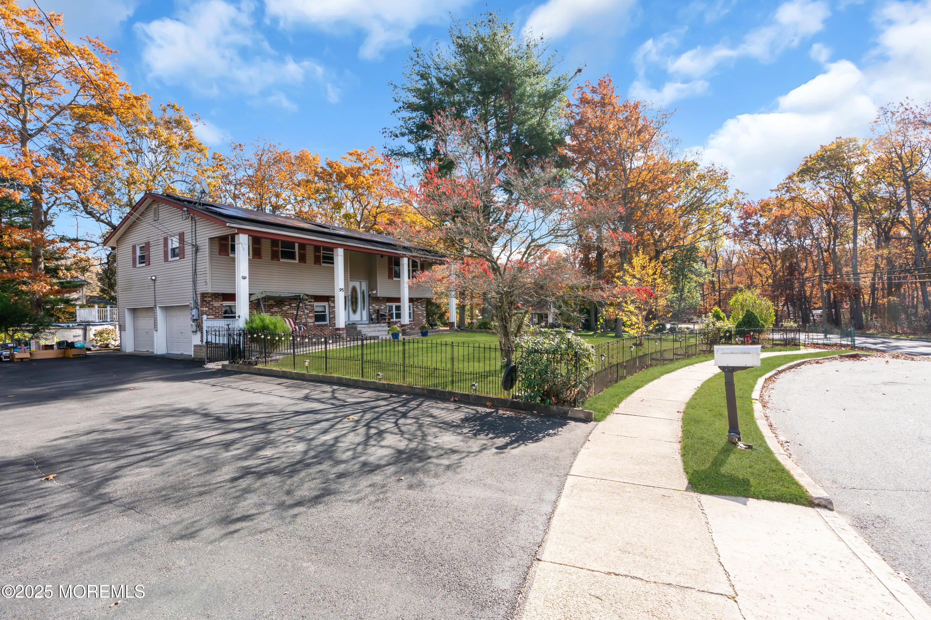 95 Marginal Road Image 3