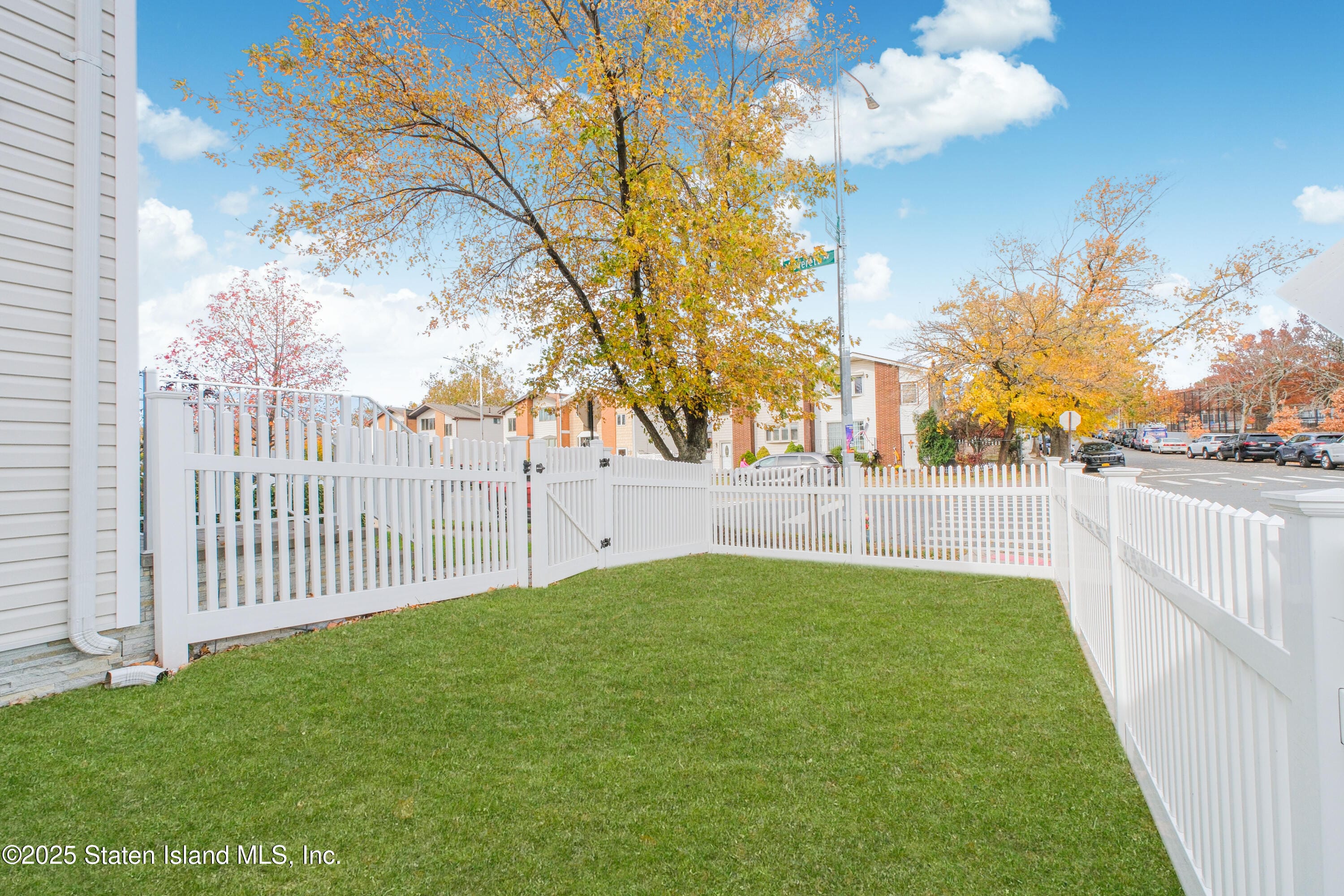 270 Leverett Avenue, Staten Island, NY, 10308 image 24