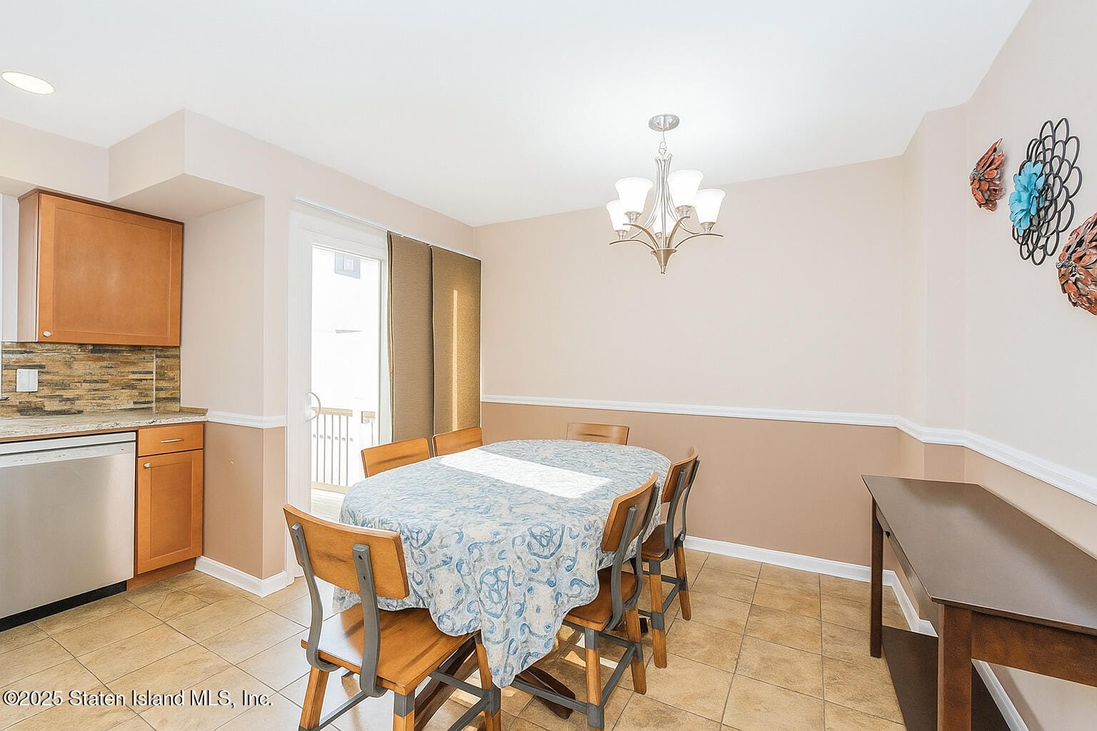 270 Leverett Avenue Image 5