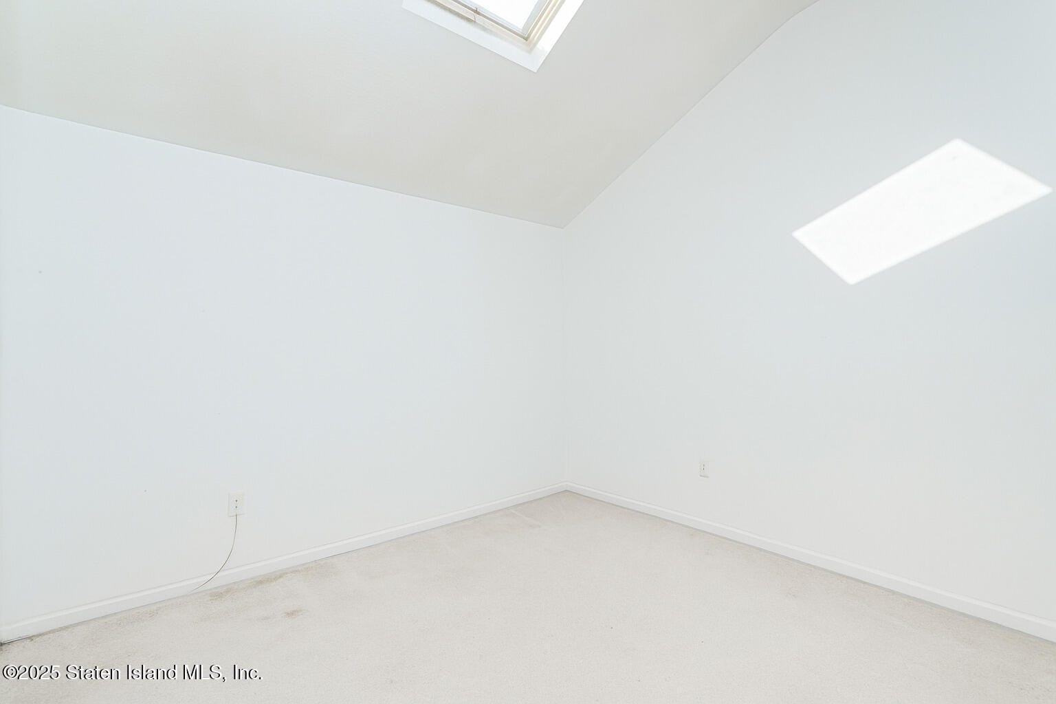 516 Medina Street, Staten Island, NY, 10306 image 15