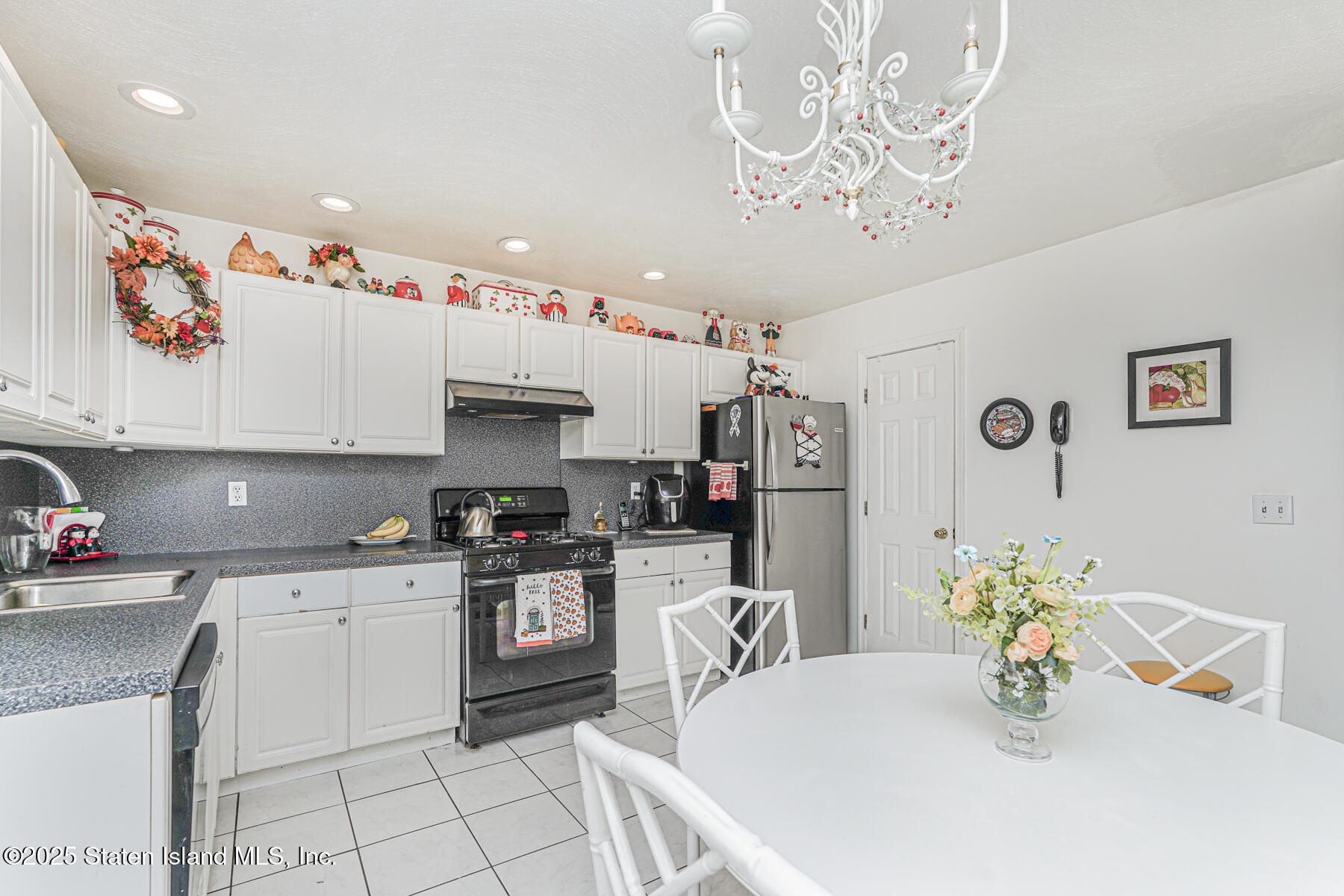 516 Medina Street, Staten Island, NY, 10306 image 8