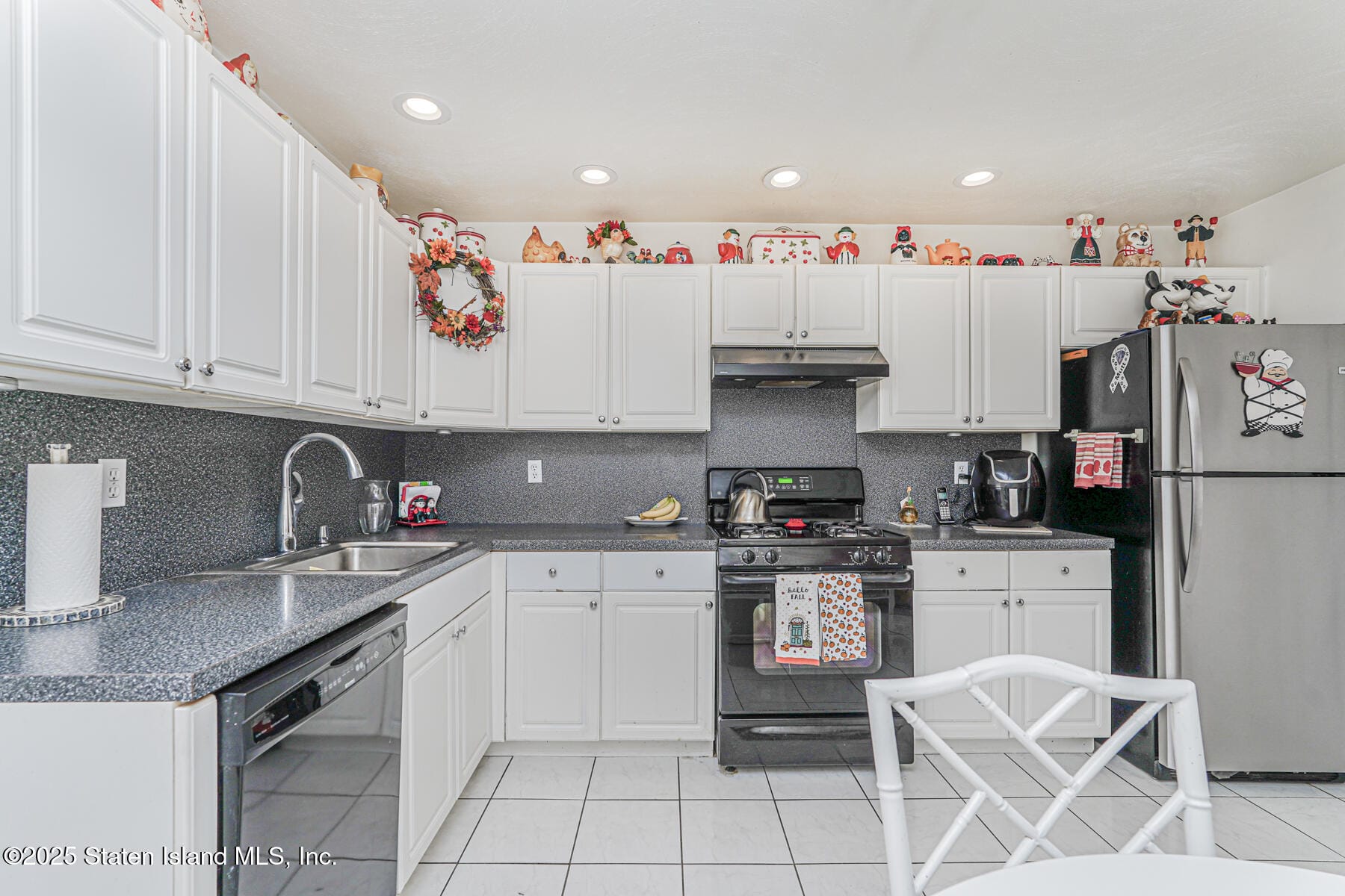 516 Medina Street, Staten Island, NY, 10306 image 9