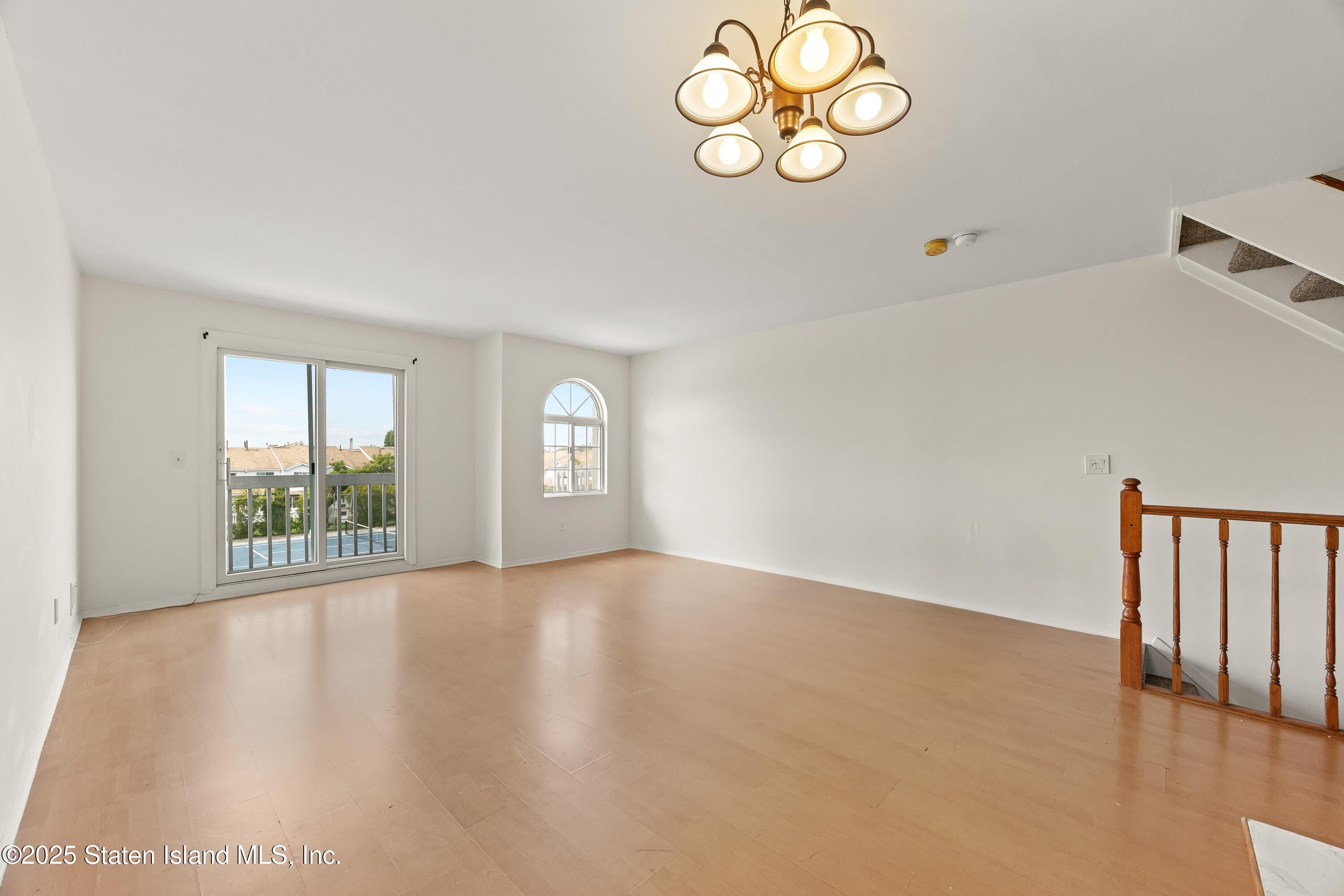 38a Country Dr East, Staten Island, NY, 10314 image 8