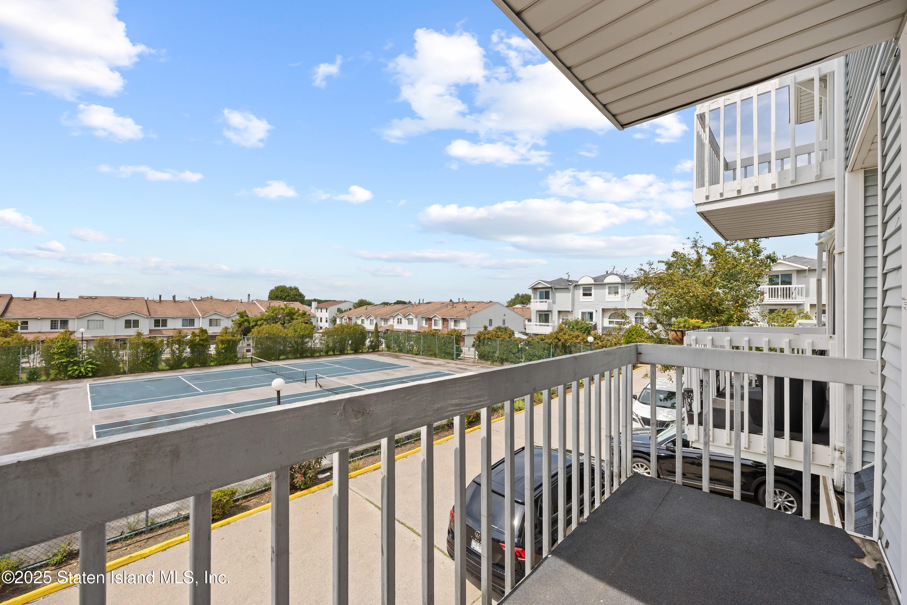 38a Country Dr East, Staten Island, NY, 10314 image 13