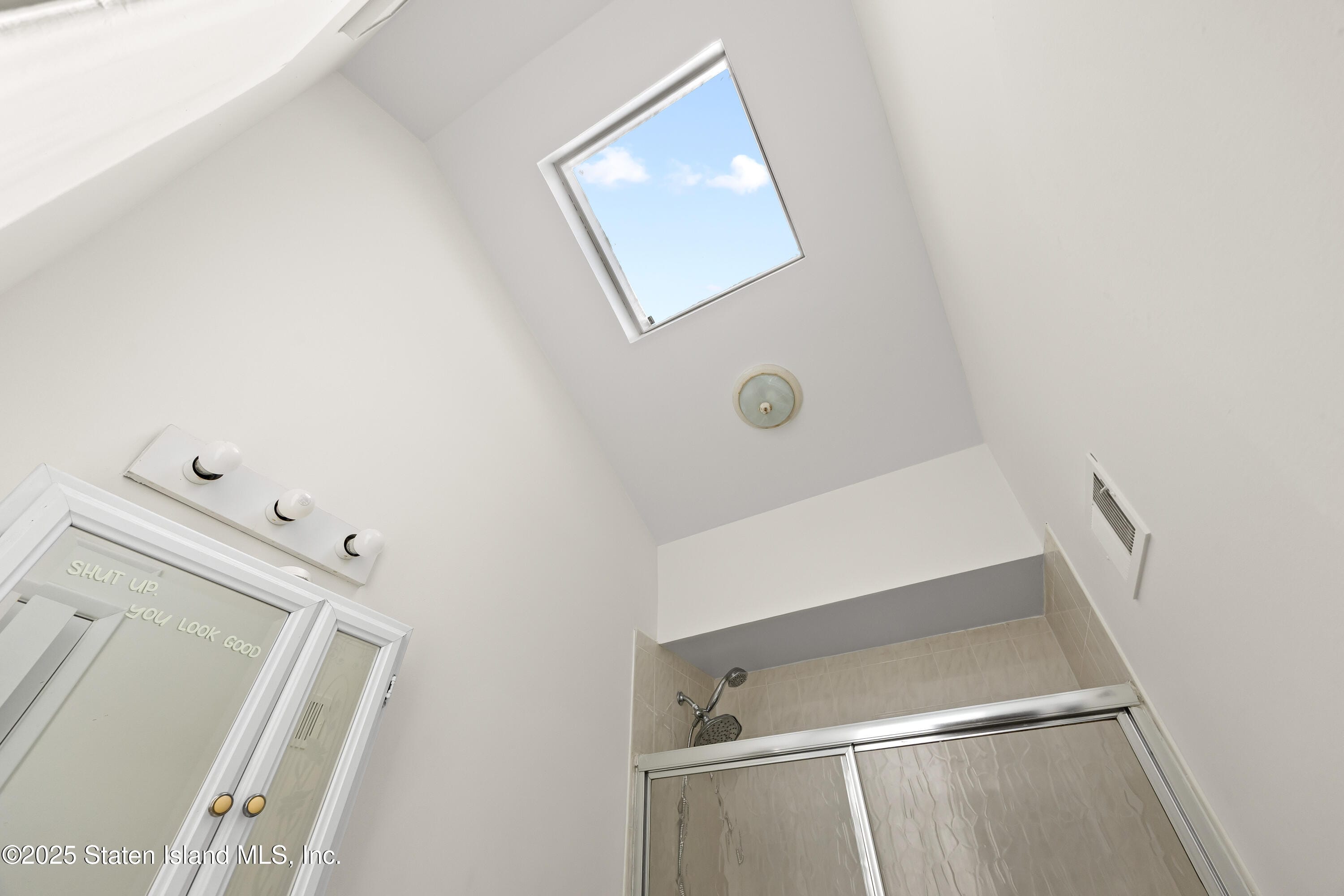 38a Country Dr East, Staten Island, NY, 10314 image 19