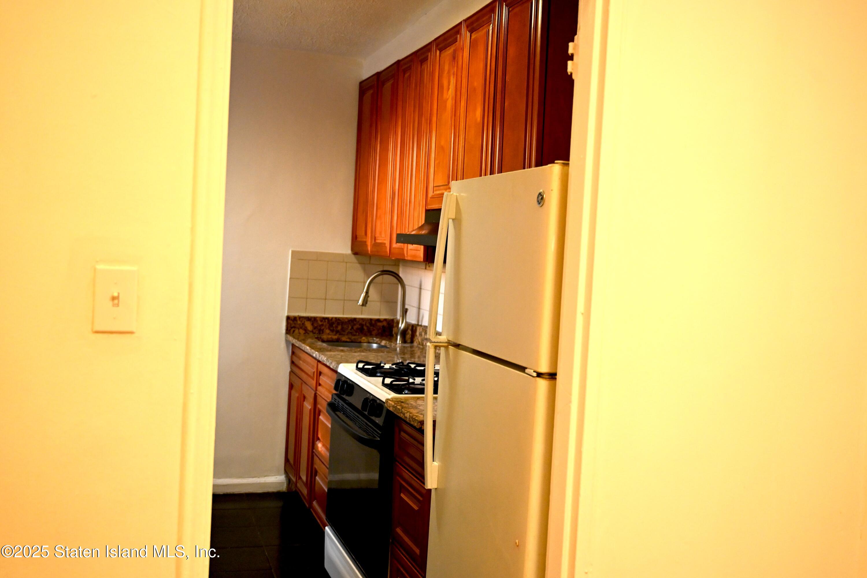 34-20 78th Street 4j, Queens, NY, 11372 image 9