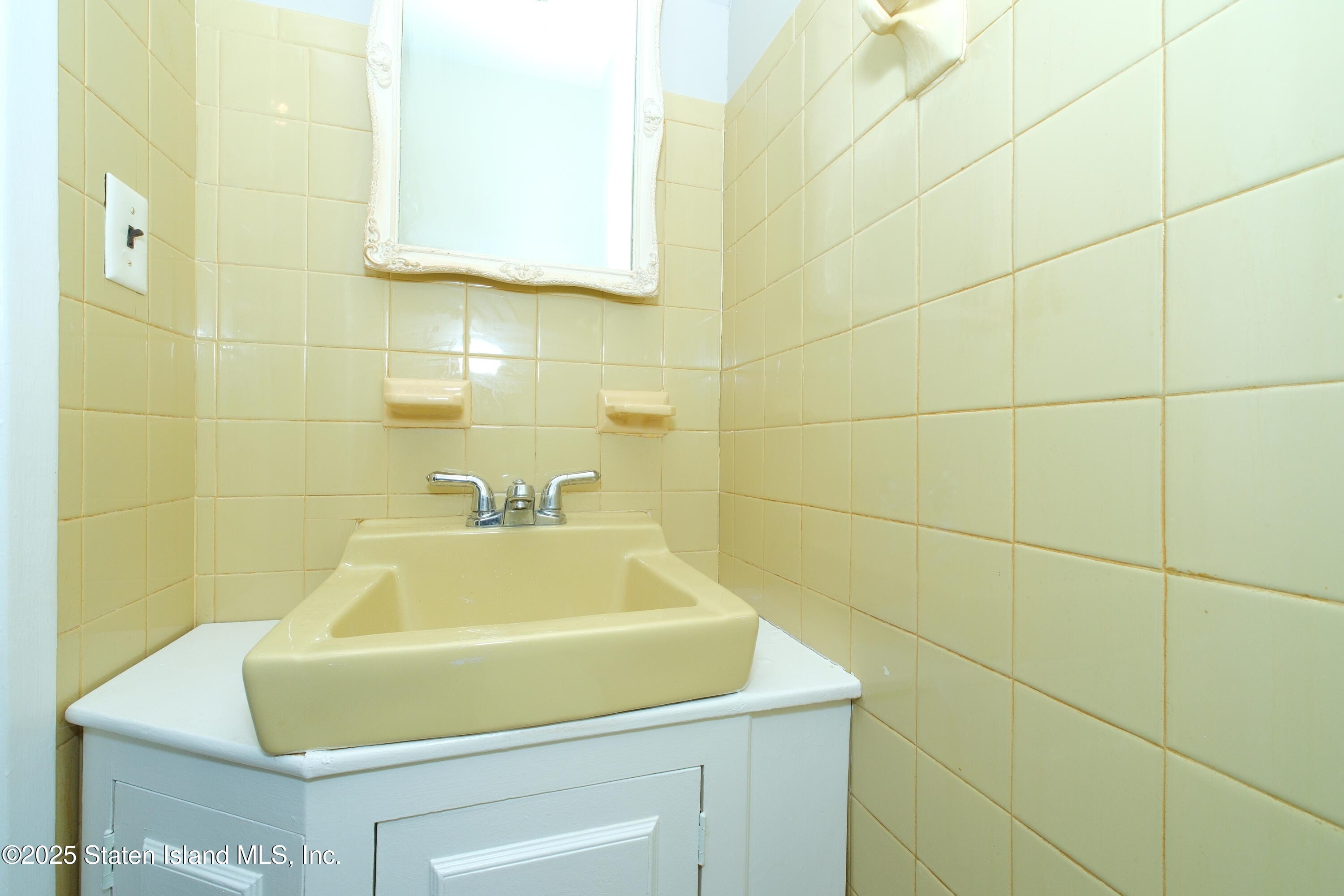 90 North Drive, Staten Island, NY, 10305 image 11