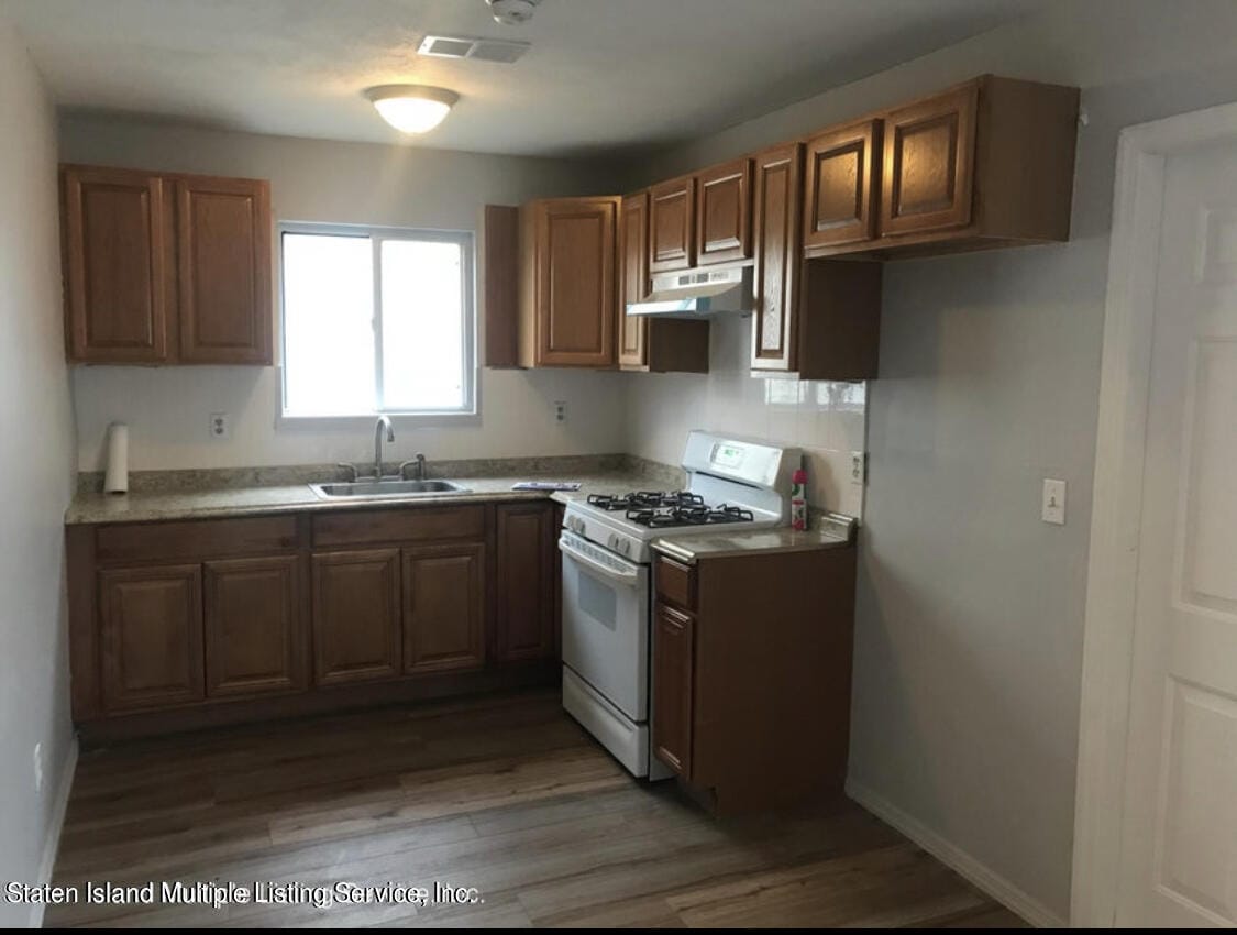 994 Olympia Boulevard Image 3