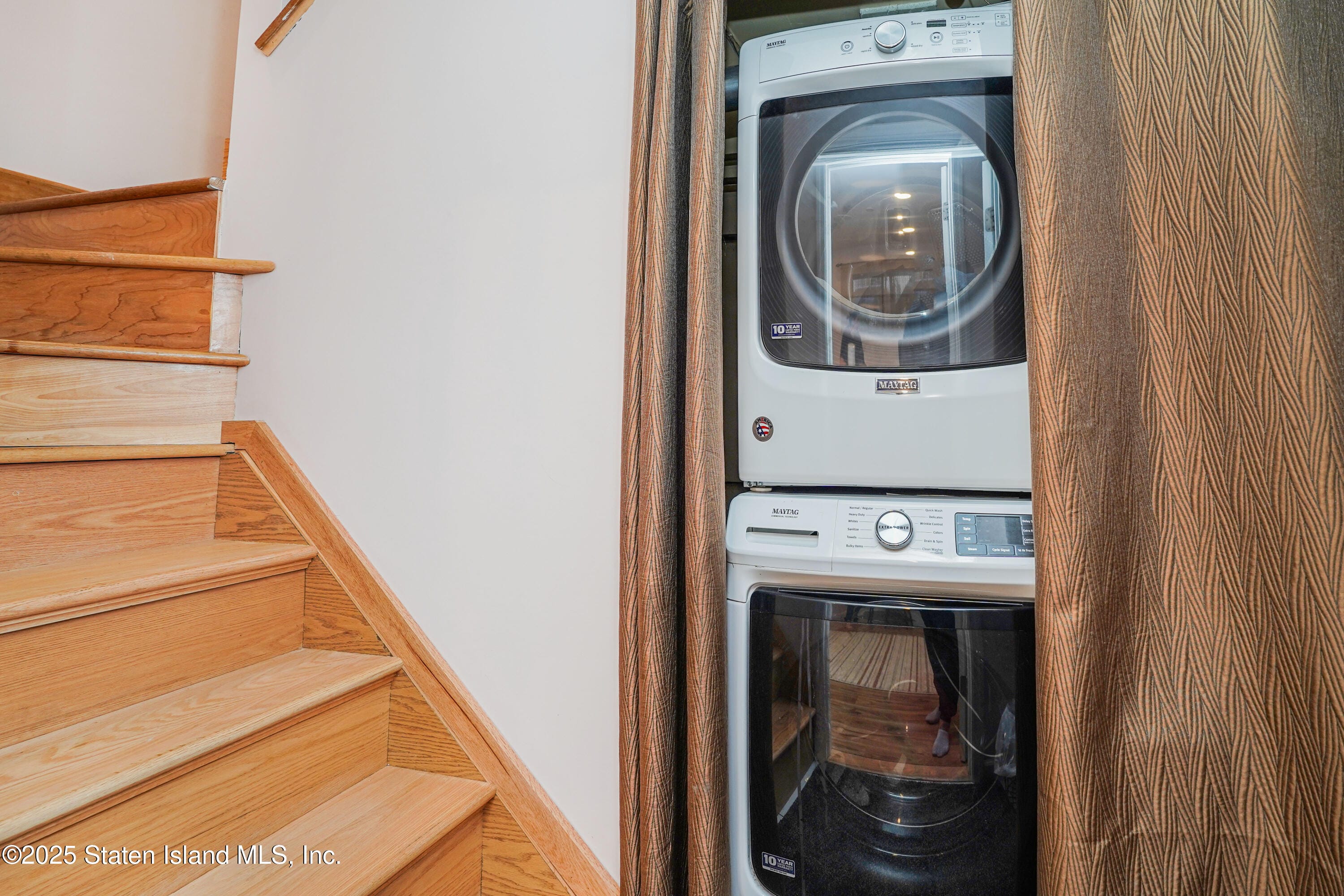 39 Simmons Loop, Staten Island, NY, 10314 image 22