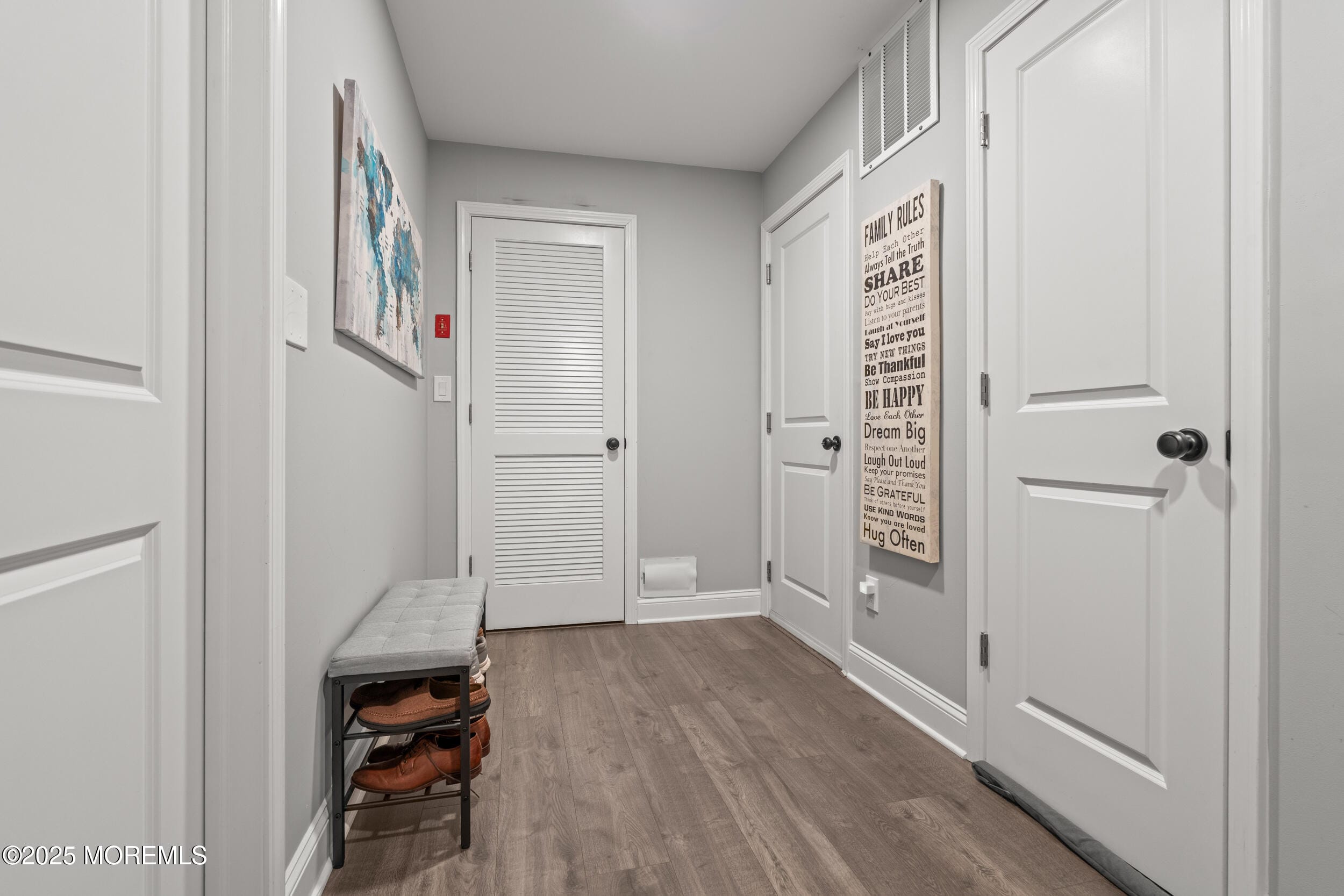 241 Schooner Circle Image 3