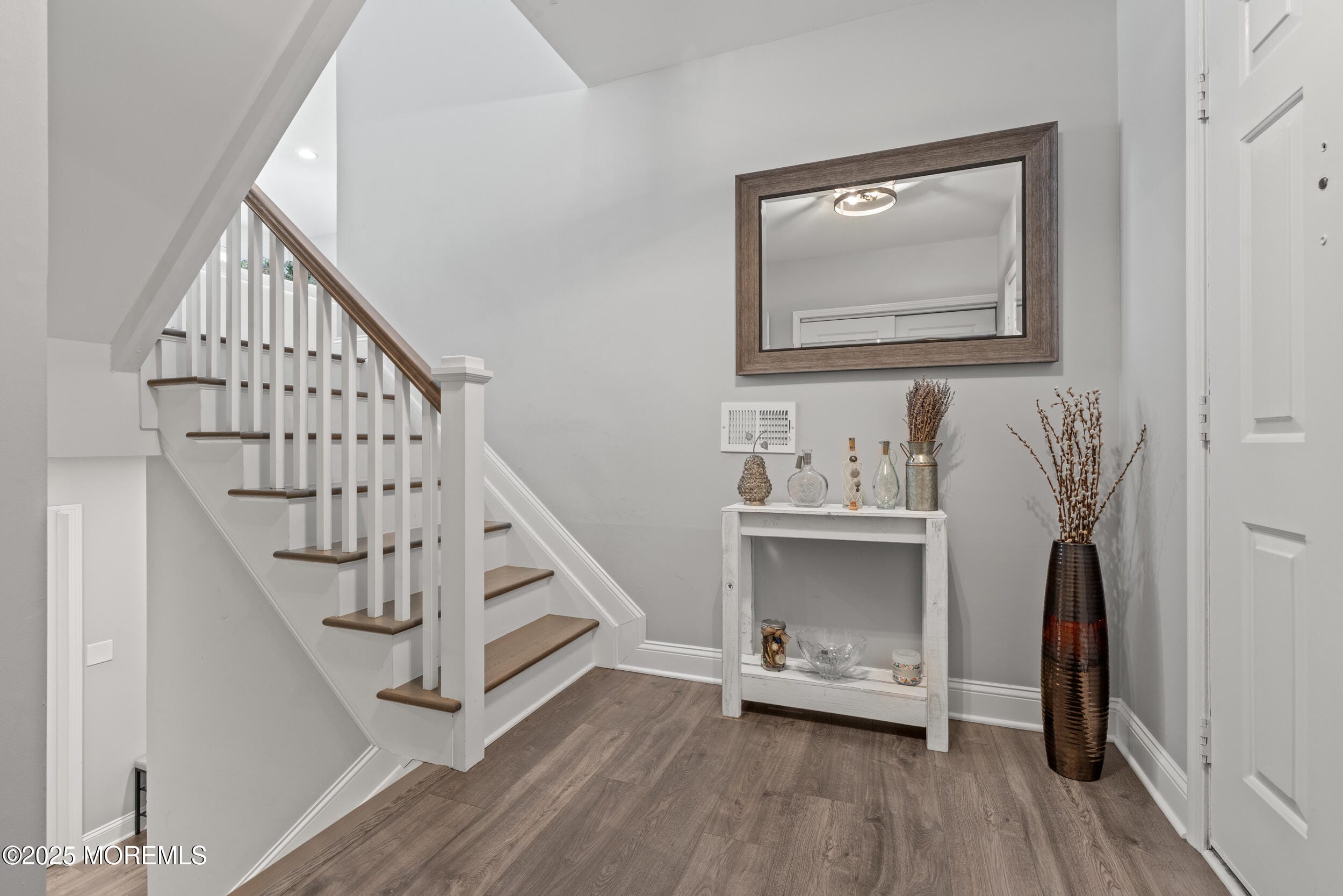 241 Schooner Circle Image 5