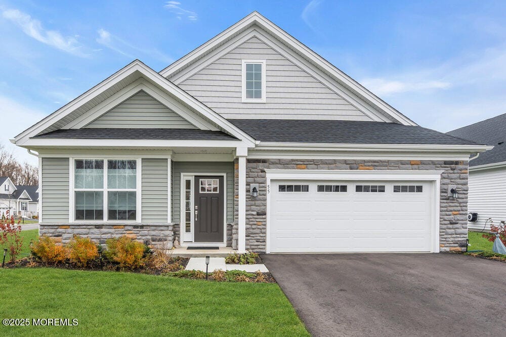 55 Emerald Road, New Egypt, NJ, 08533