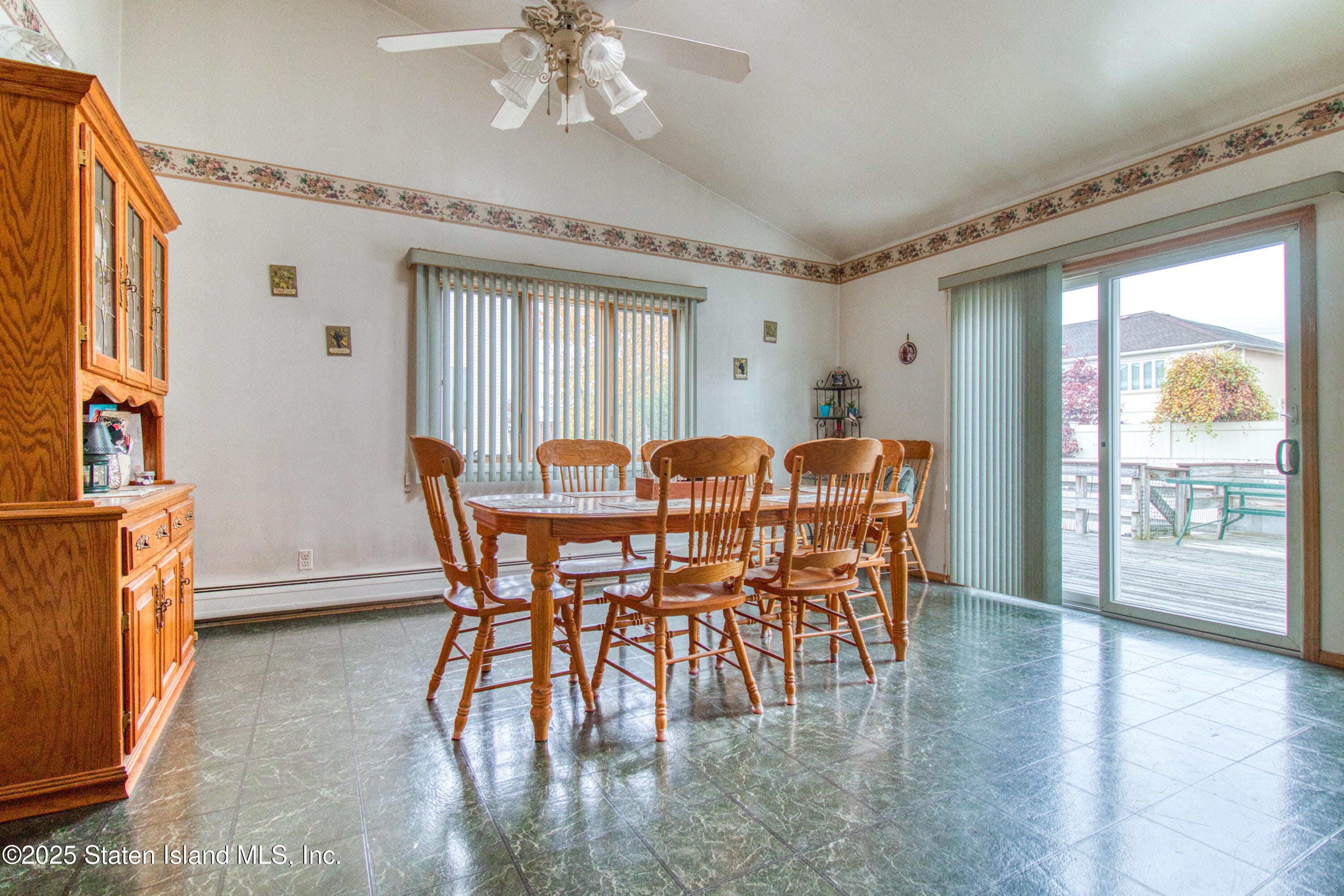 382 Manhattan Street, Staten Island, NY, 10307 image 9