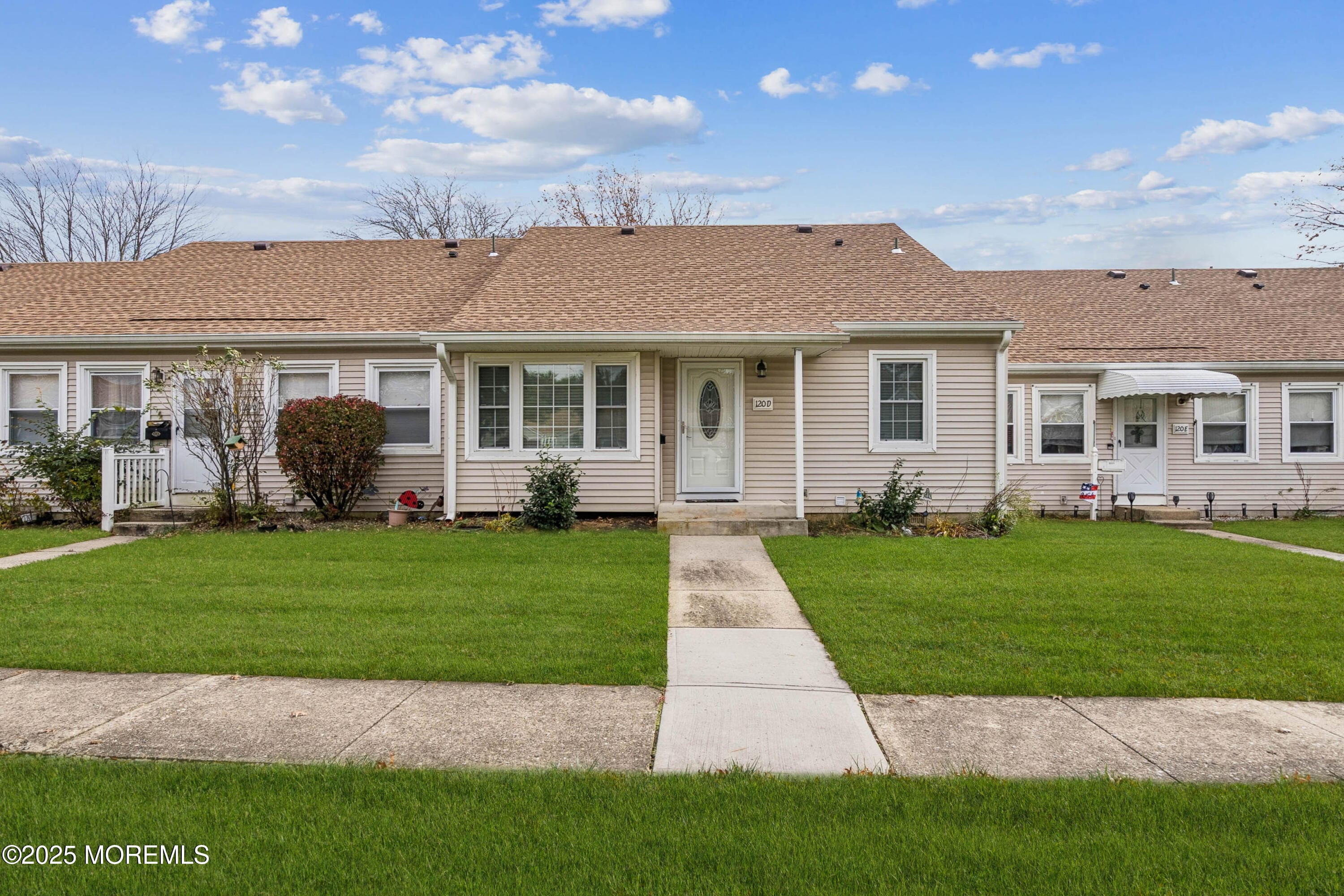 120 Muhlen Platz D, Freehold, NJ, 07728