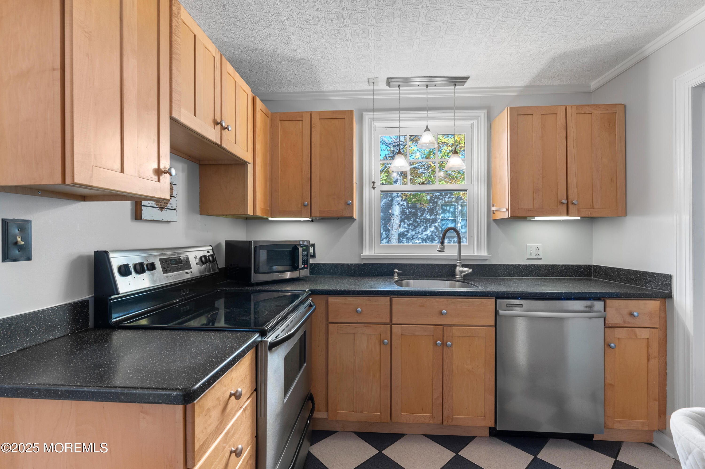 26 Prince Place, Little Silver, NJ, 07739 image 11