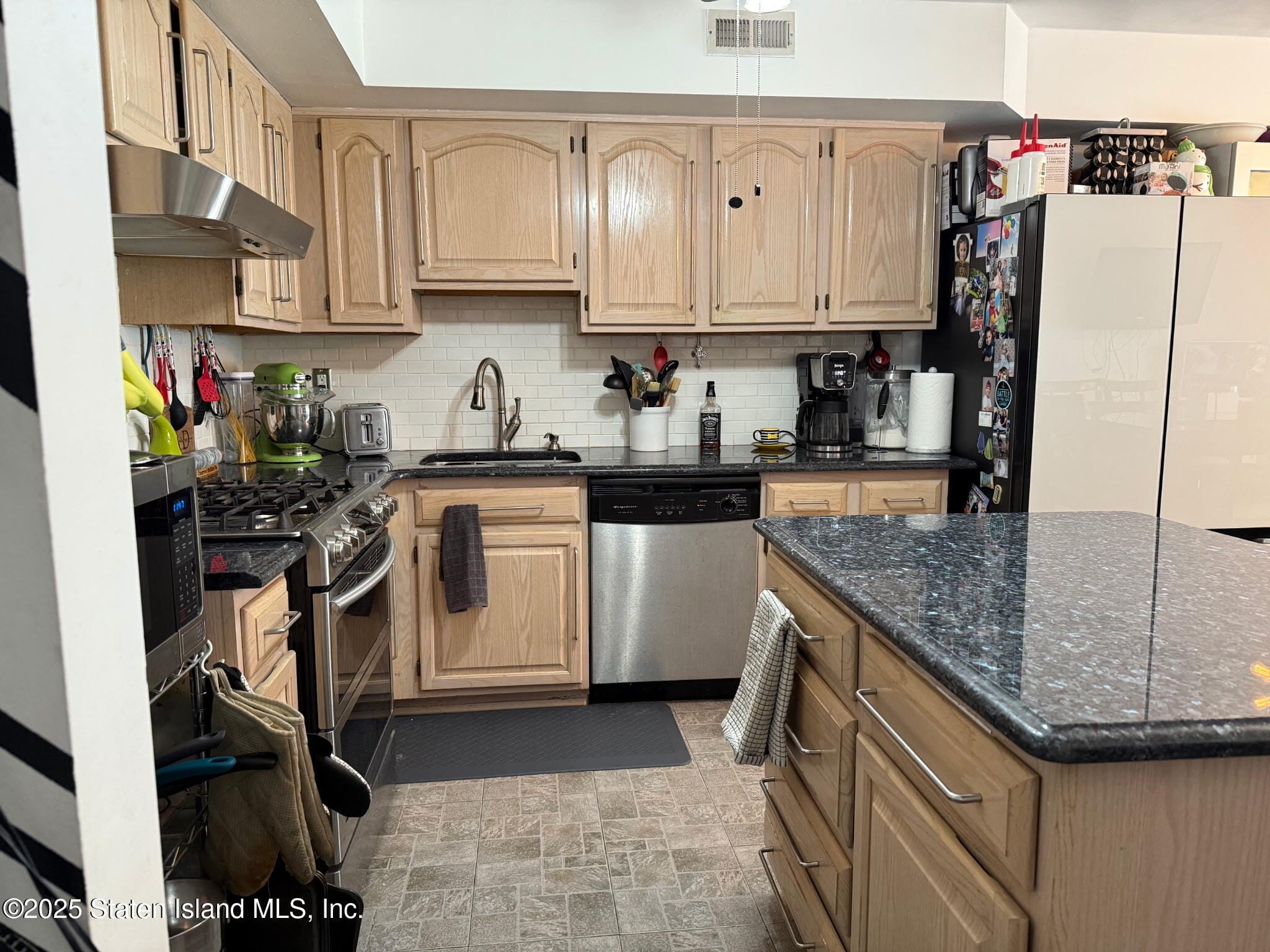 37 Linda Lane, Staten Island, NY, 10312 image 11