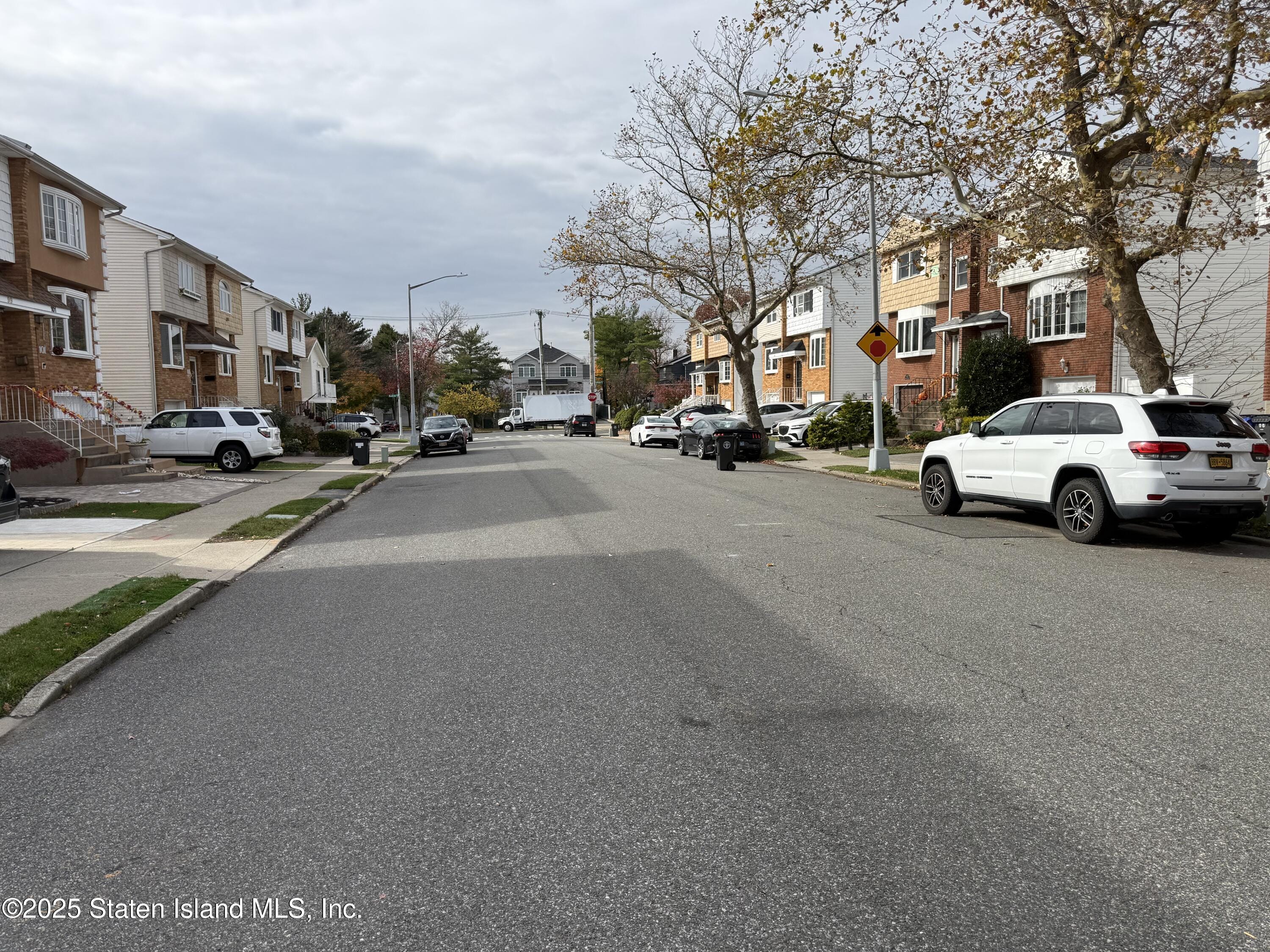 89 Kenmore Street Image 3