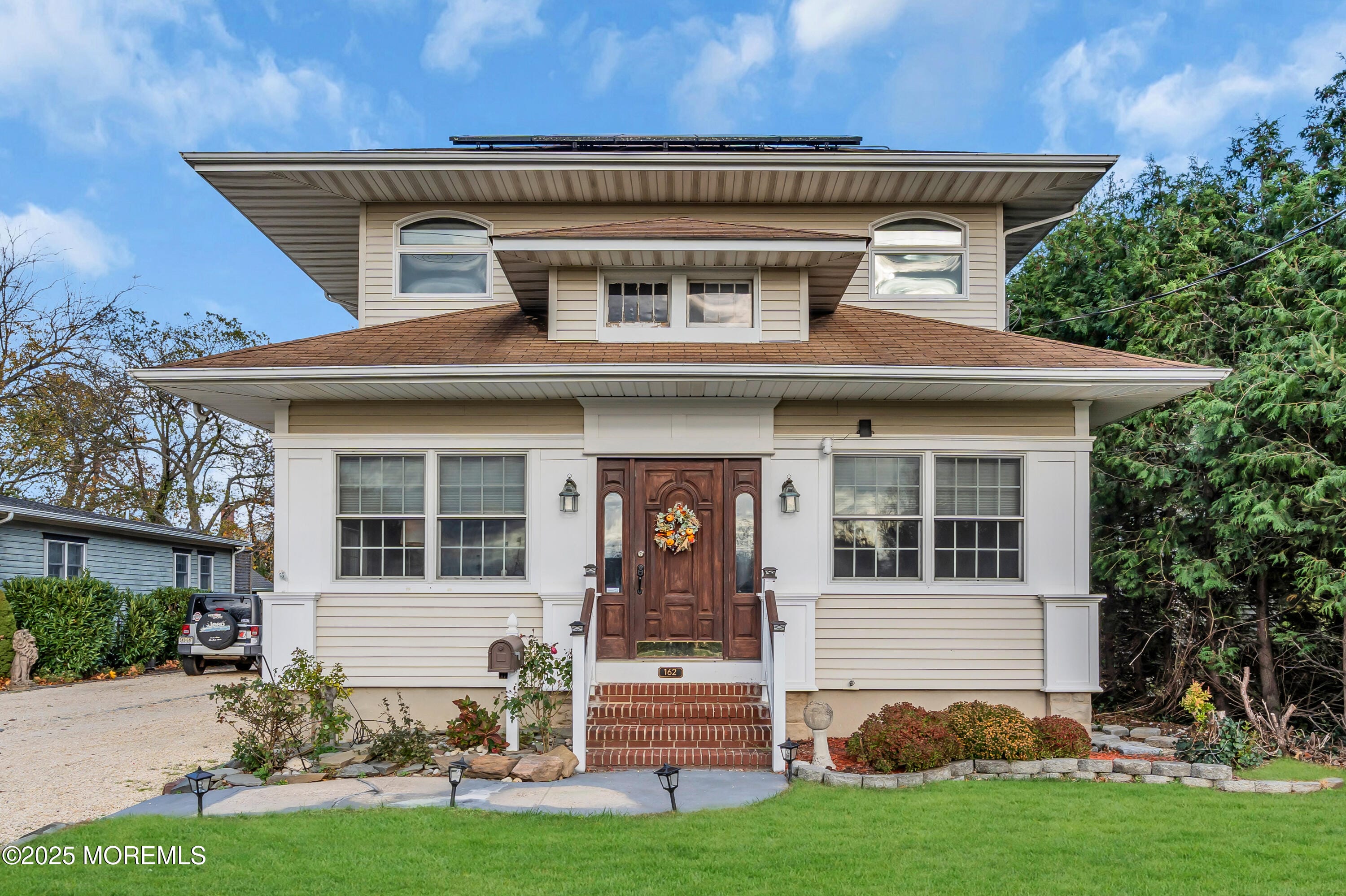 162 E River Road, Rumson, NJ, 07760