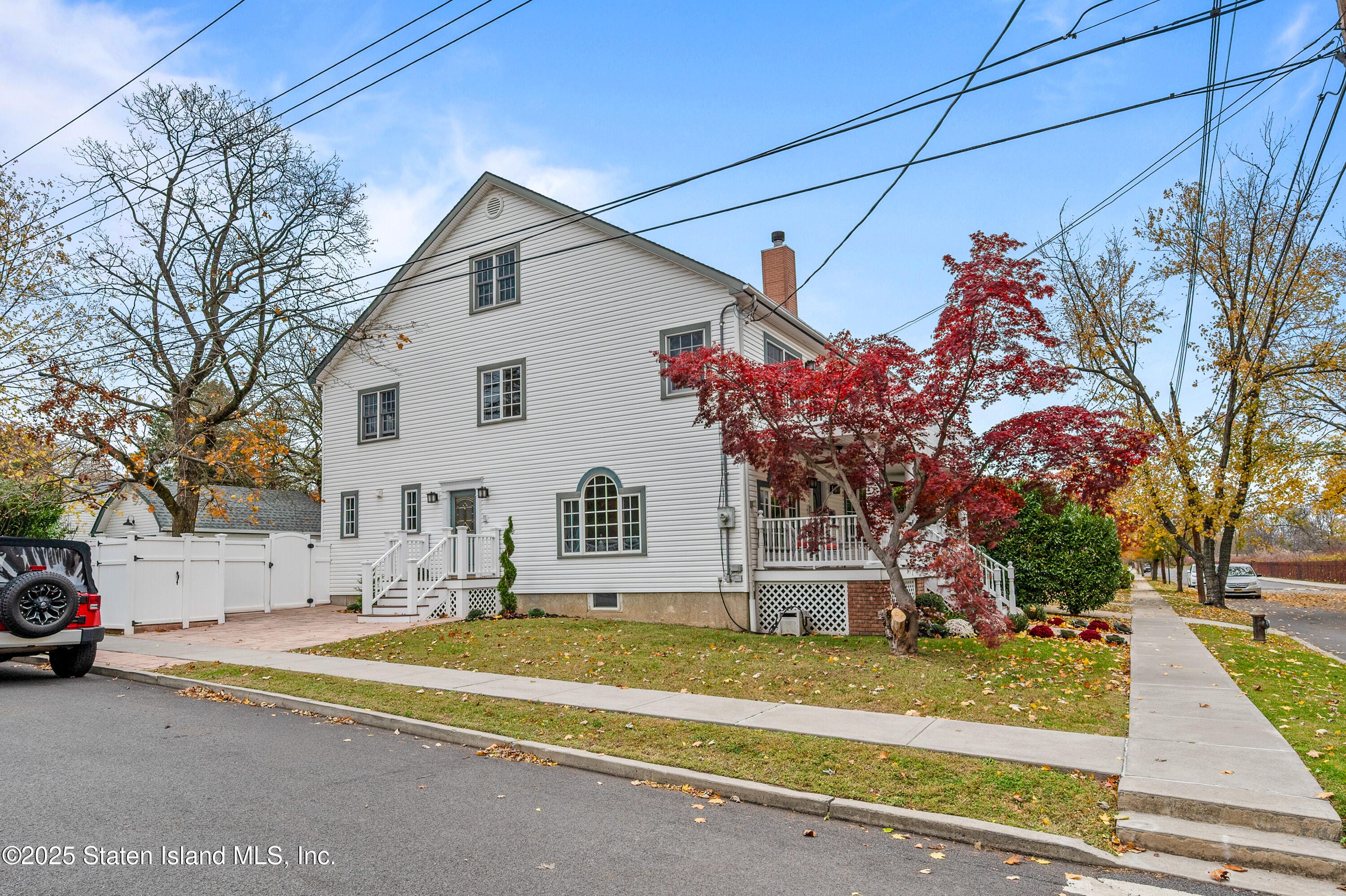 110 Kissel Avenue Image 4