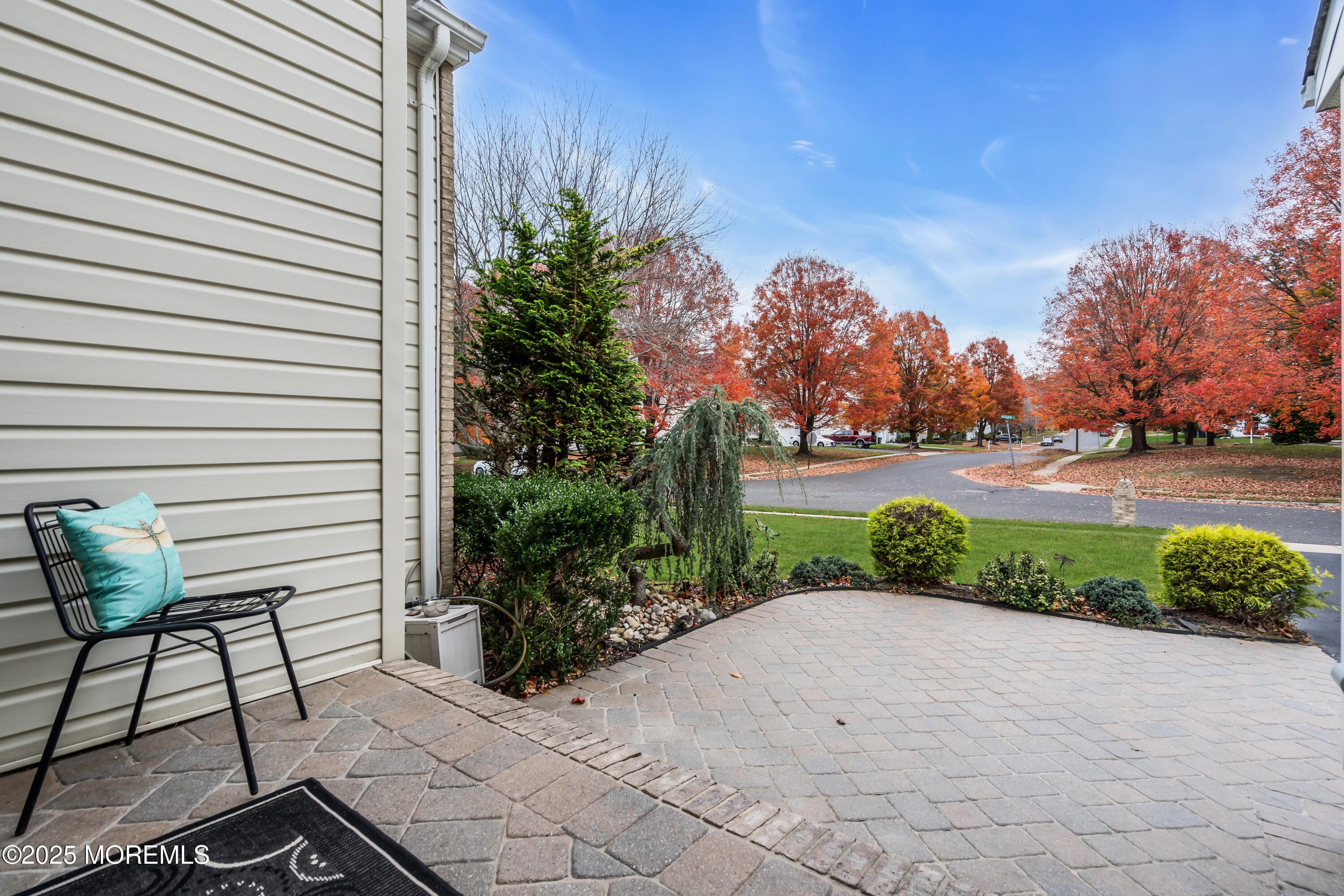 334 Mackenzie Drive Image 1