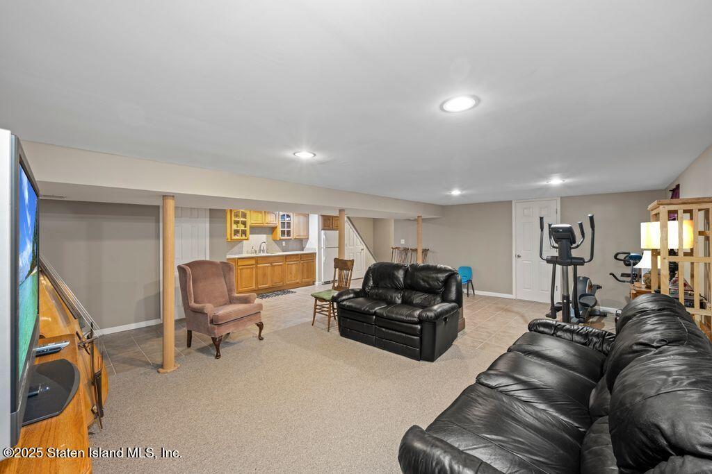 28 Peter Avenue, Staten Island, NY, 10306 image 16