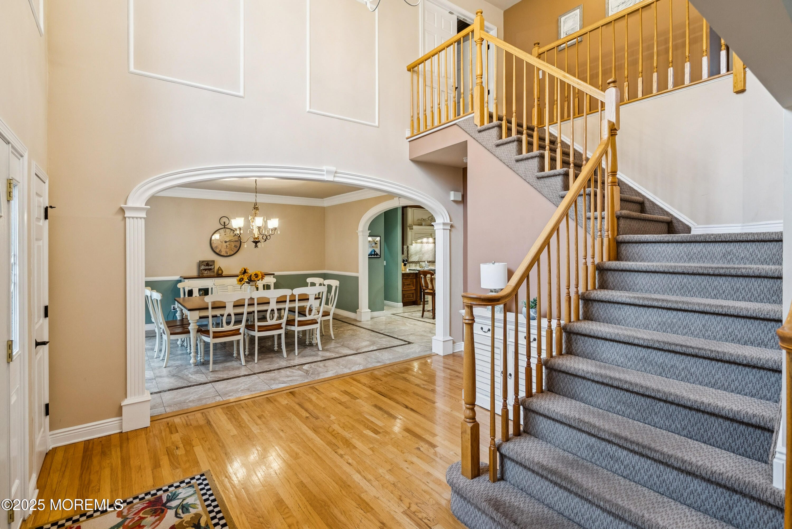 726 Tall Oaks Drive Image 3