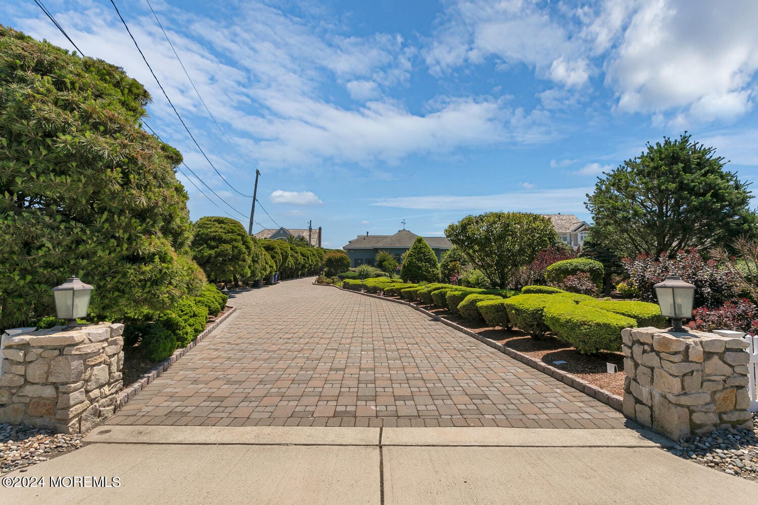 366 N Highway 35 Image 2